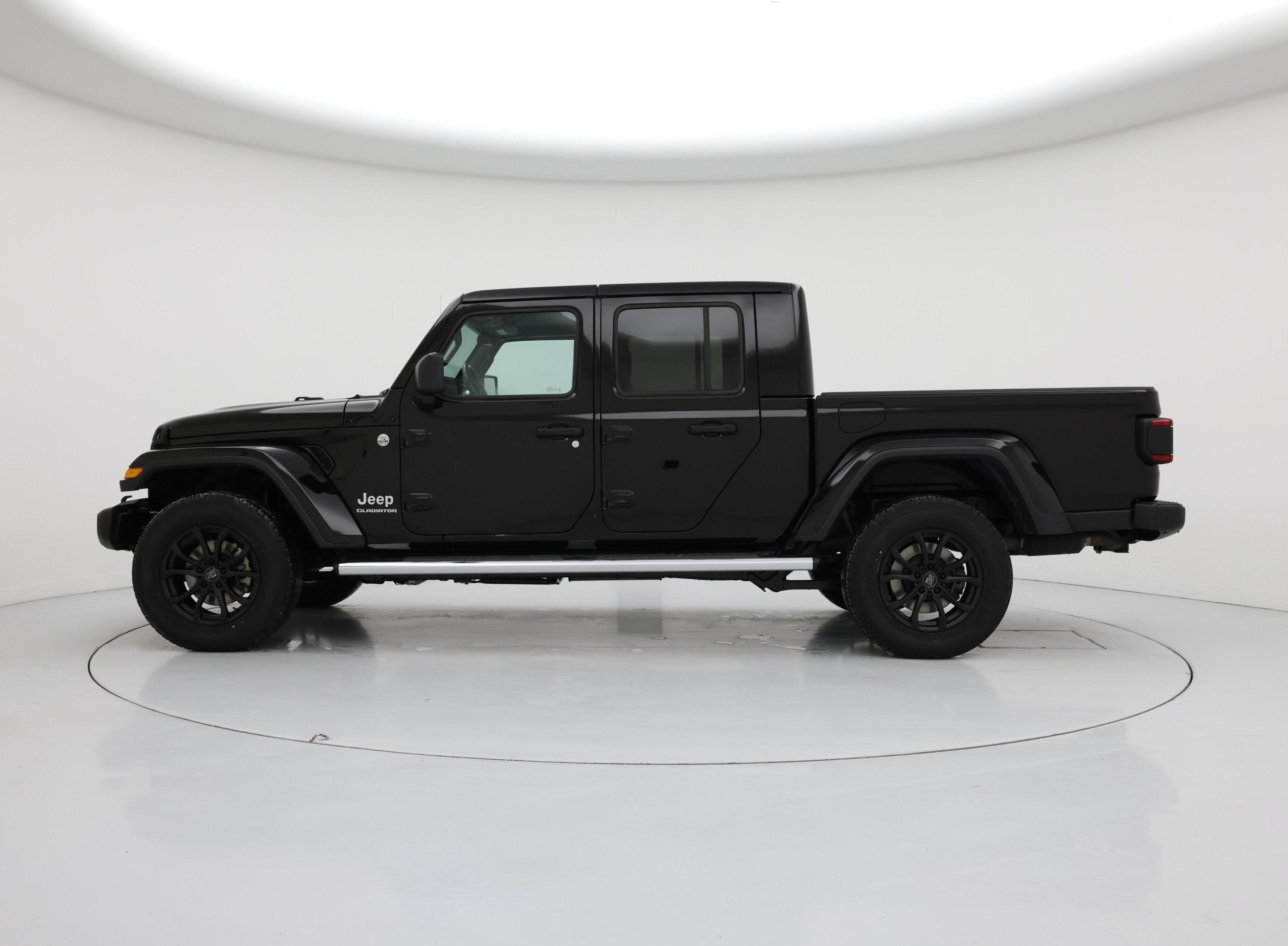 Thumbnail: 2020 Jeep Gladiator - 3