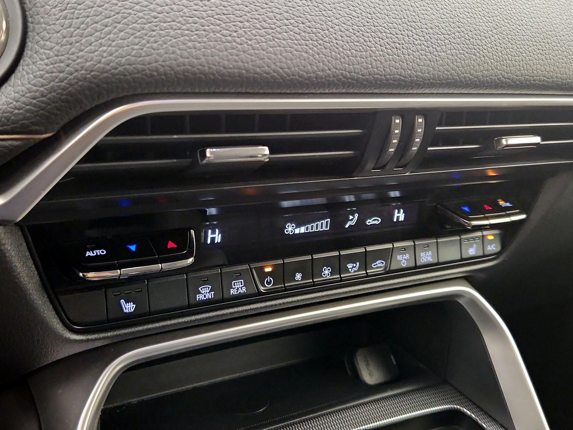 Thumbnail: 2025 Mazda CX-70 - 16