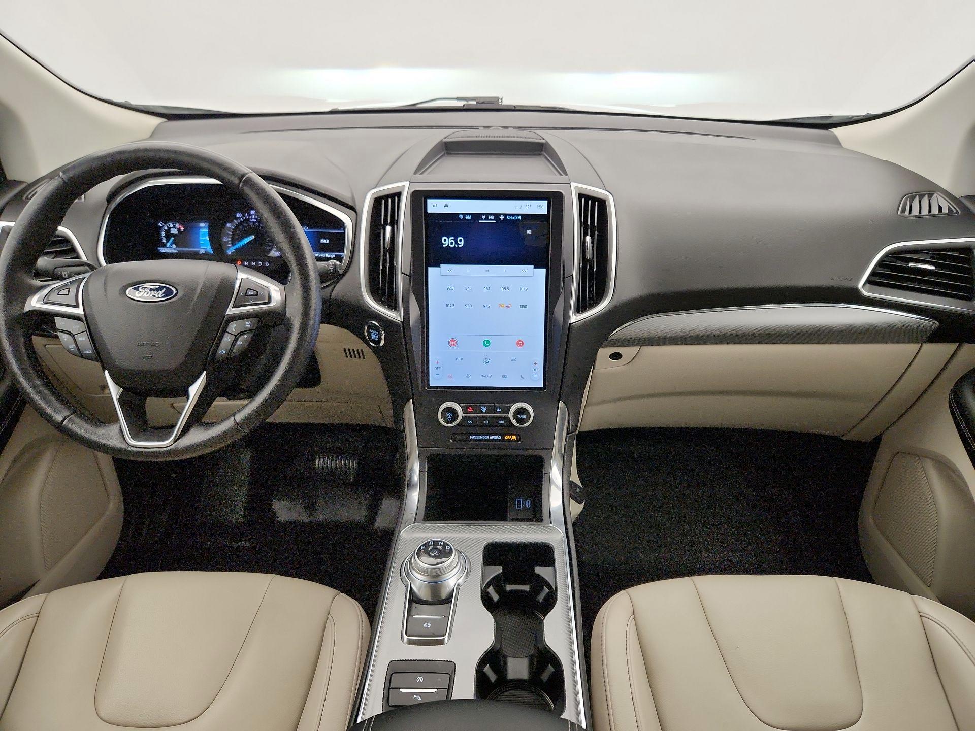 Thumbnail: 2021 Ford Edge - 9