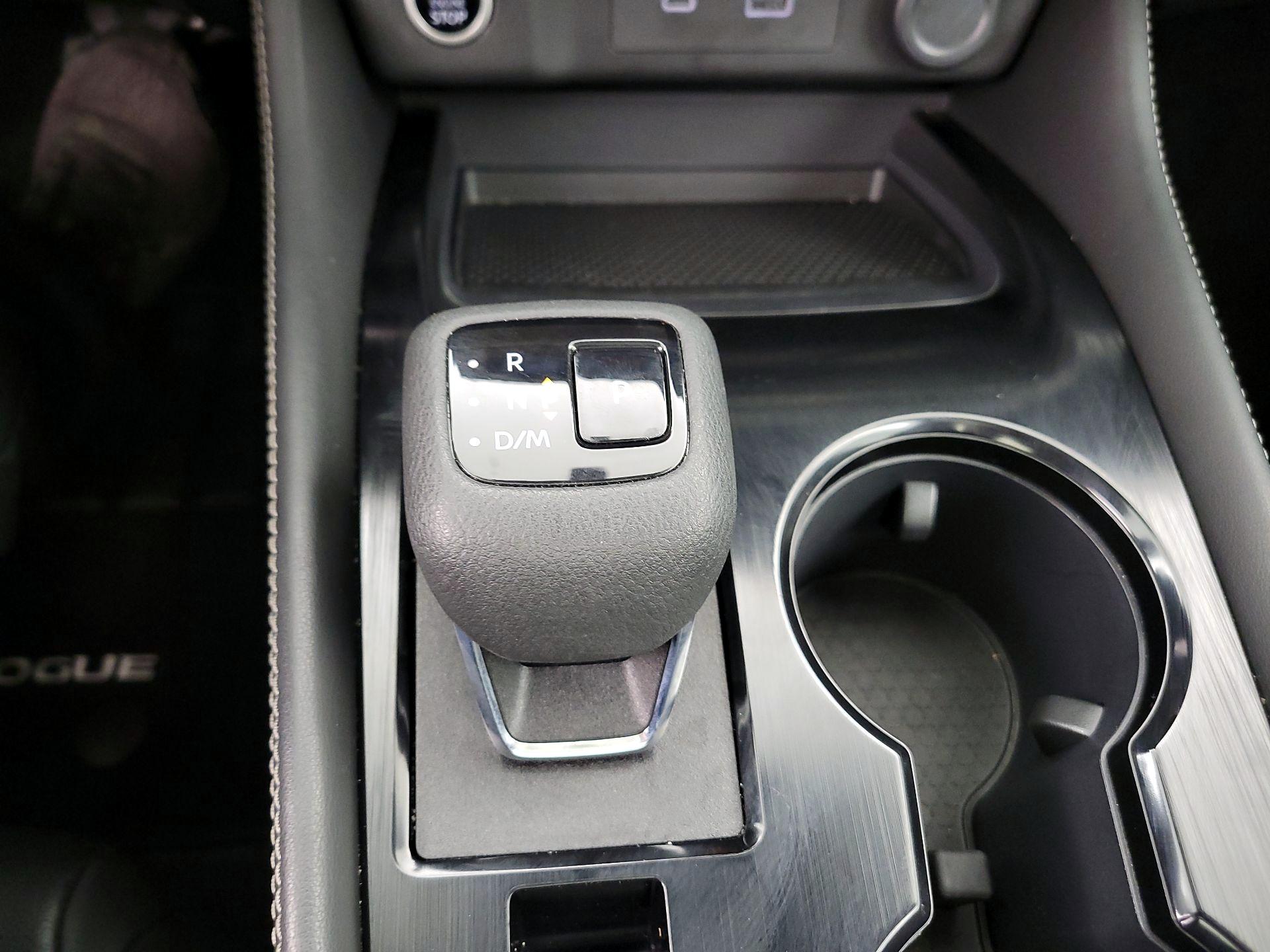 Thumbnail: 2023 Nissan Rogue - 18