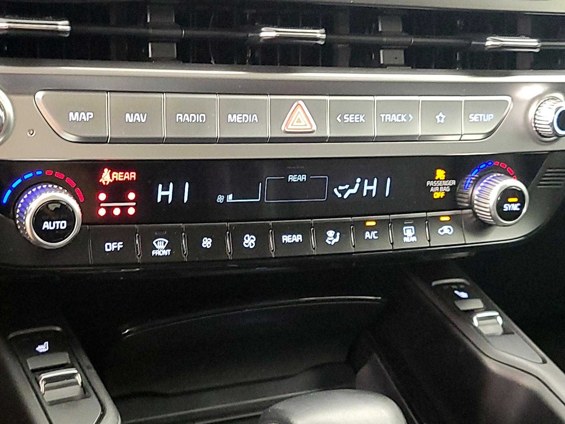 Thumbnail: 2025 Kia Telluride - 17