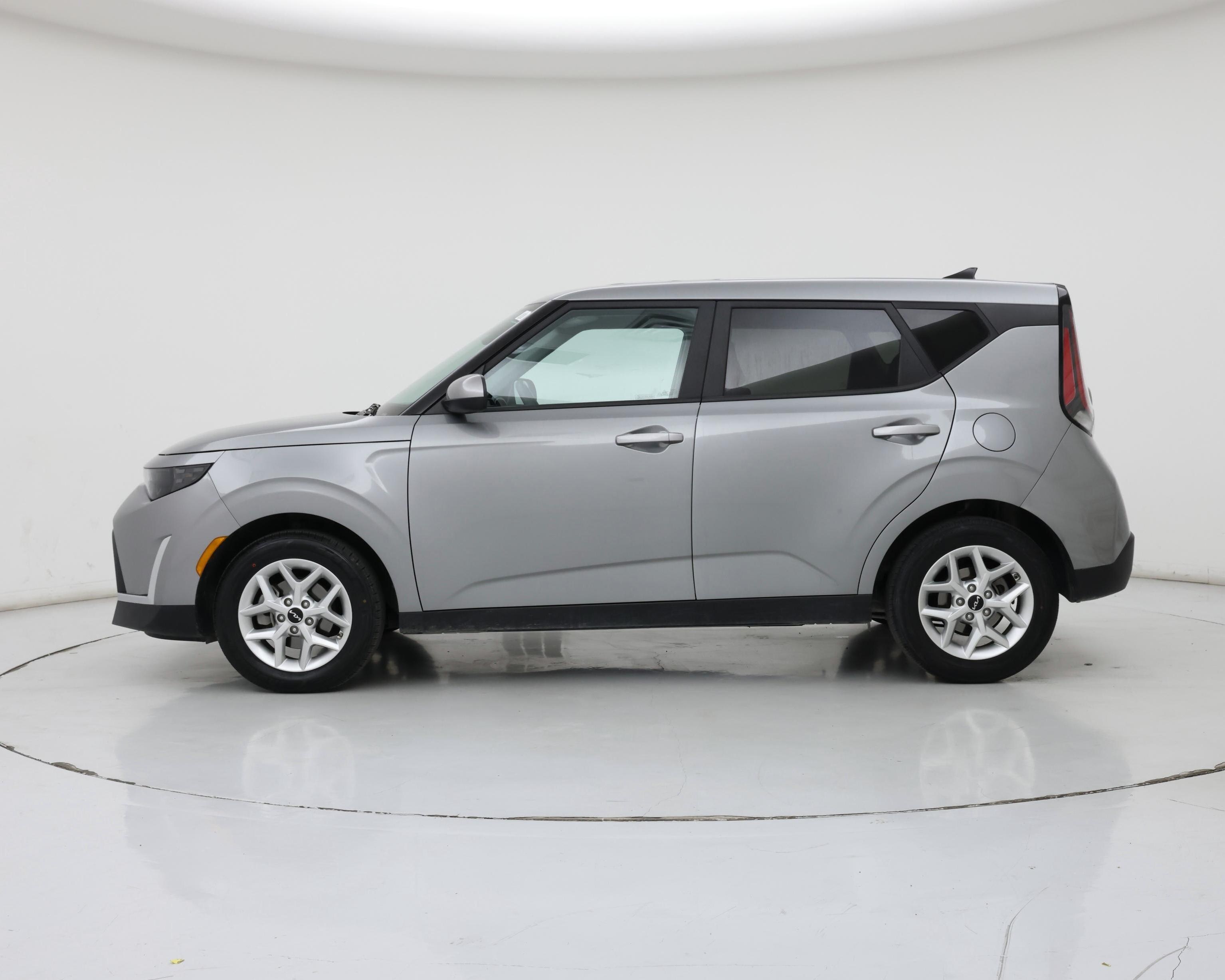 Thumbnail: 2024 Kia Soul - 3