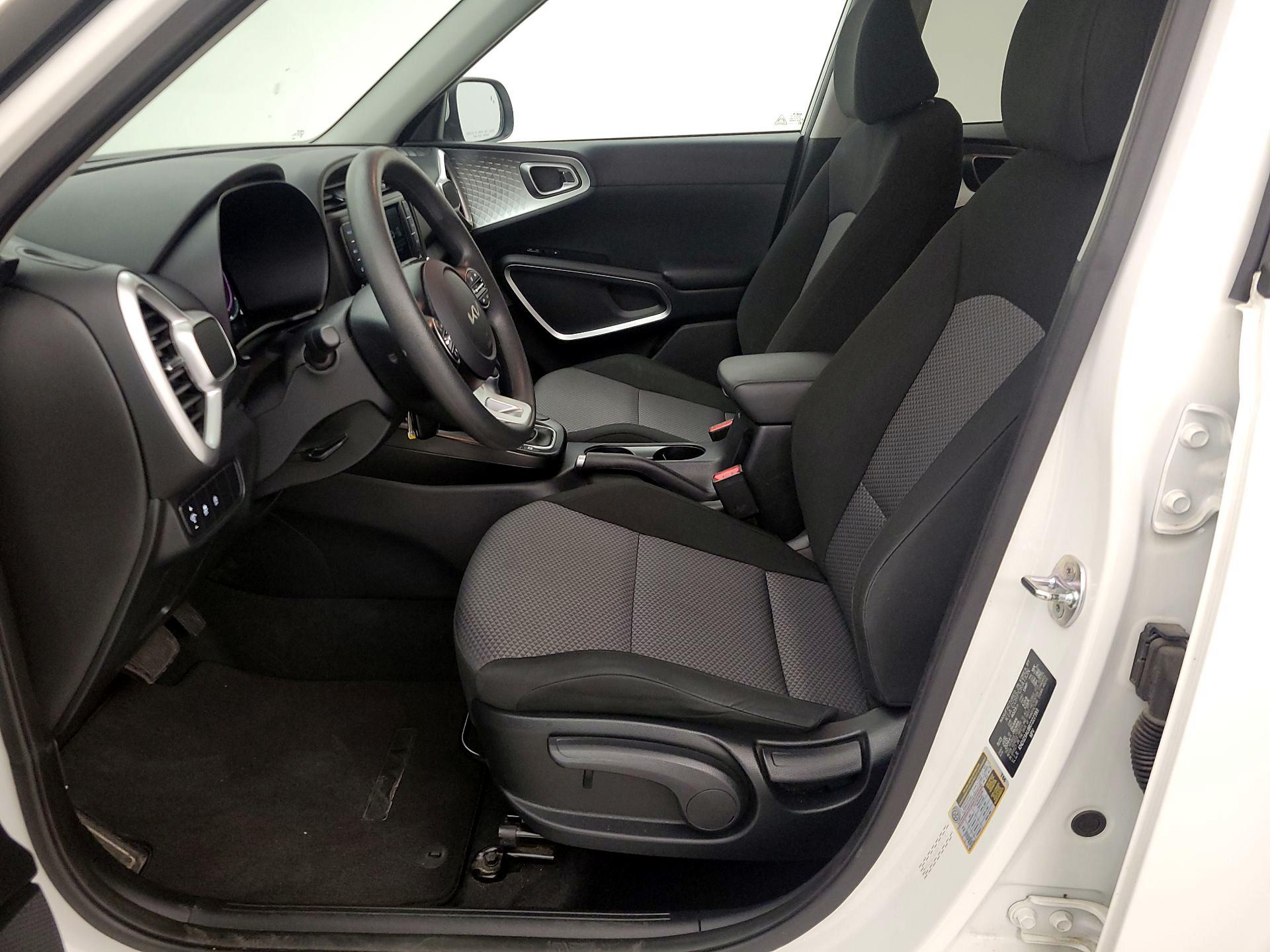 Thumbnail: 2024 Kia Soul - 11