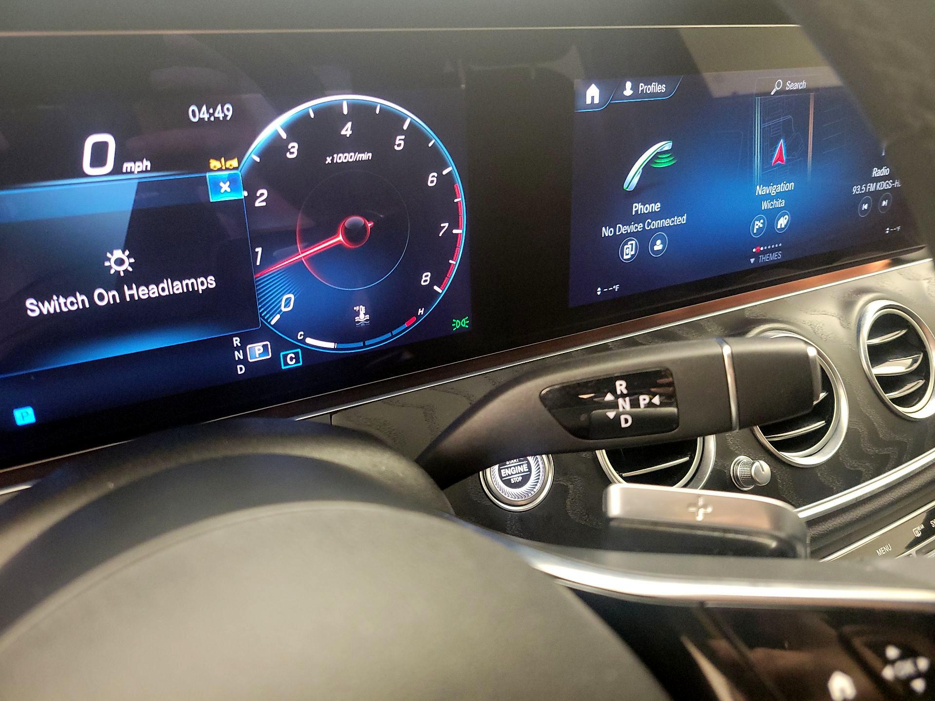 Thumbnail: 2023 Mercedes-Benz E-Class - 18