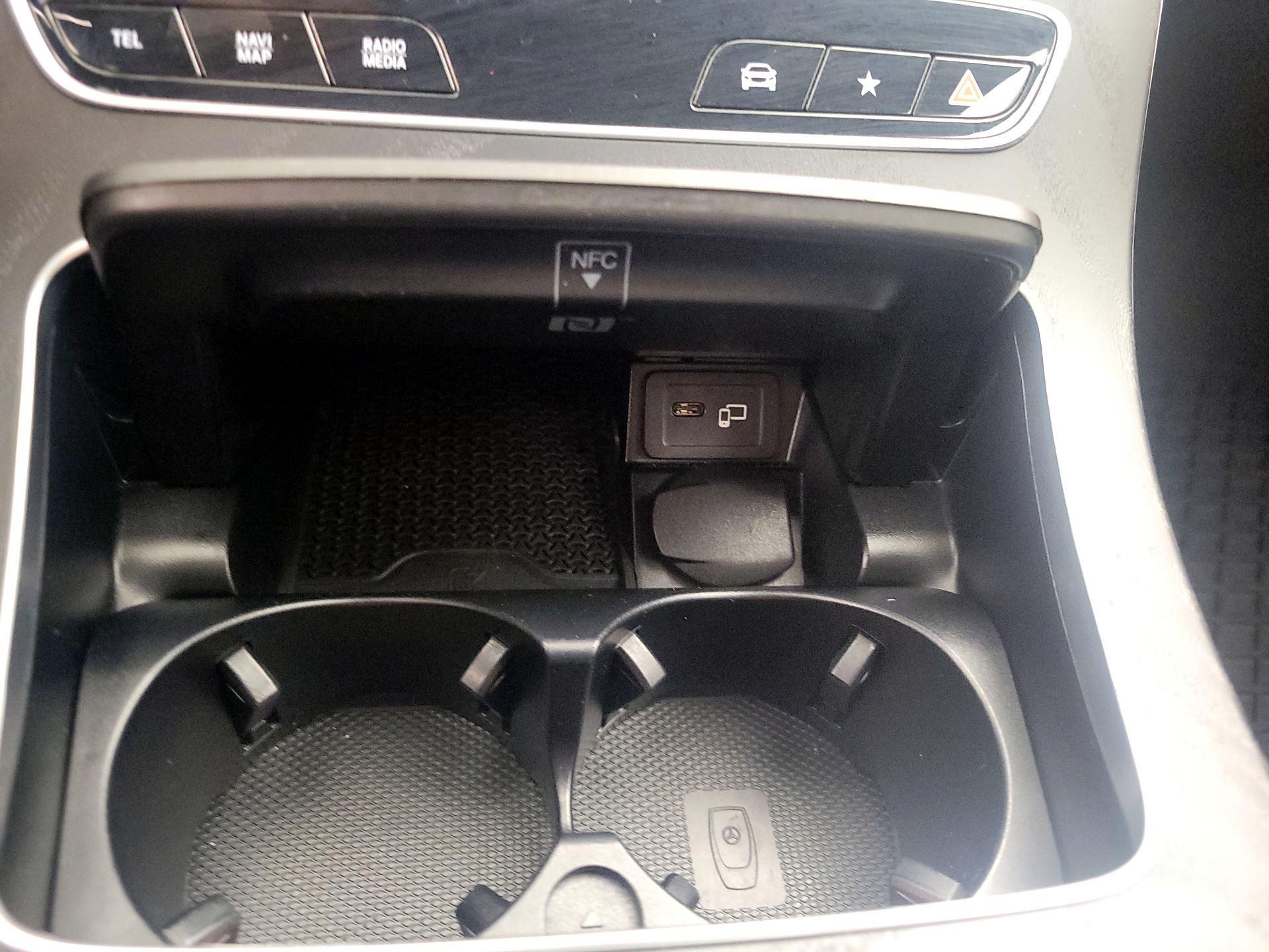 Thumbnail: 2023 Mercedes-Benz E-Class - 19