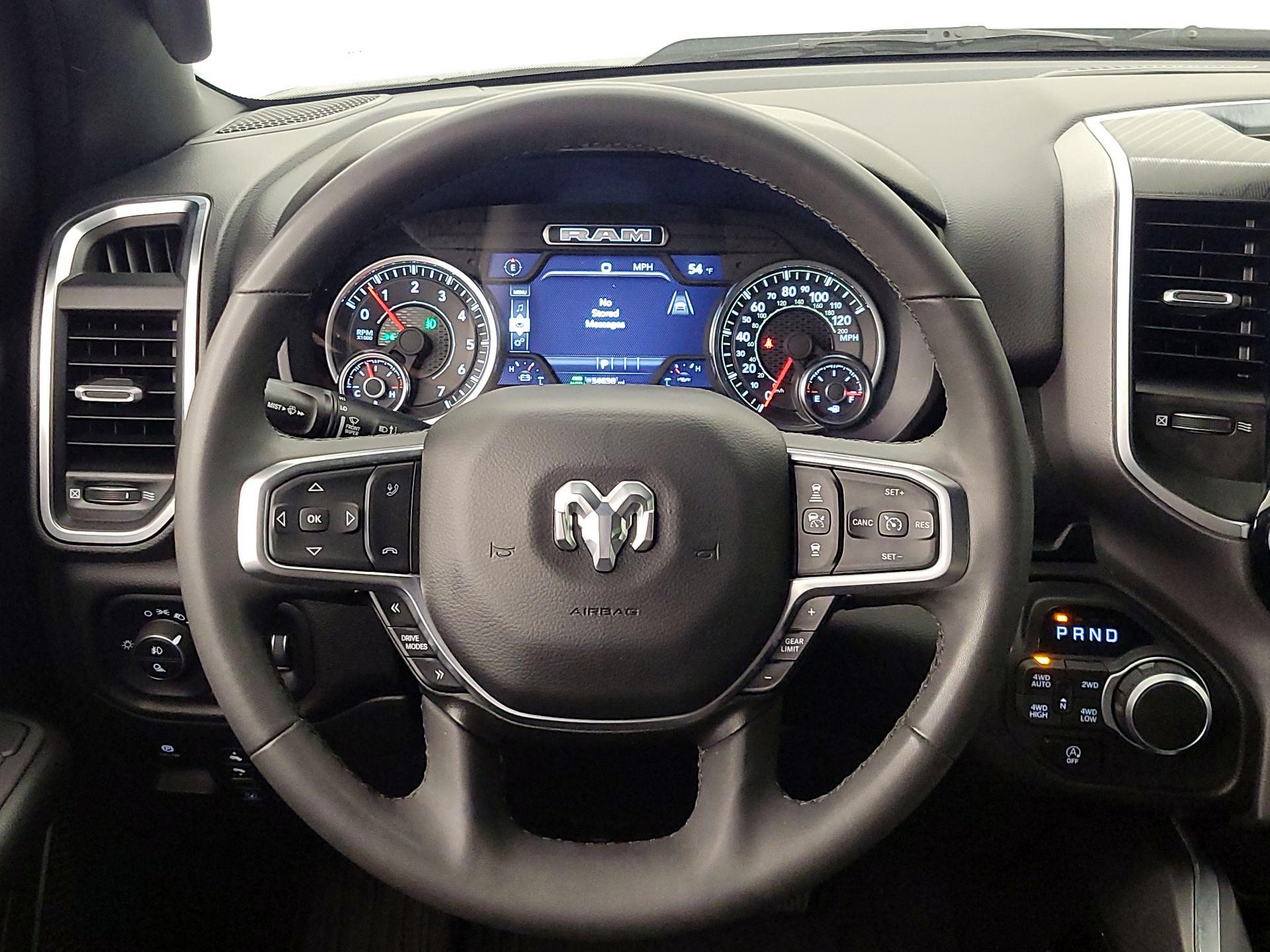 Thumbnail: 2025 RAM 1500 - 10