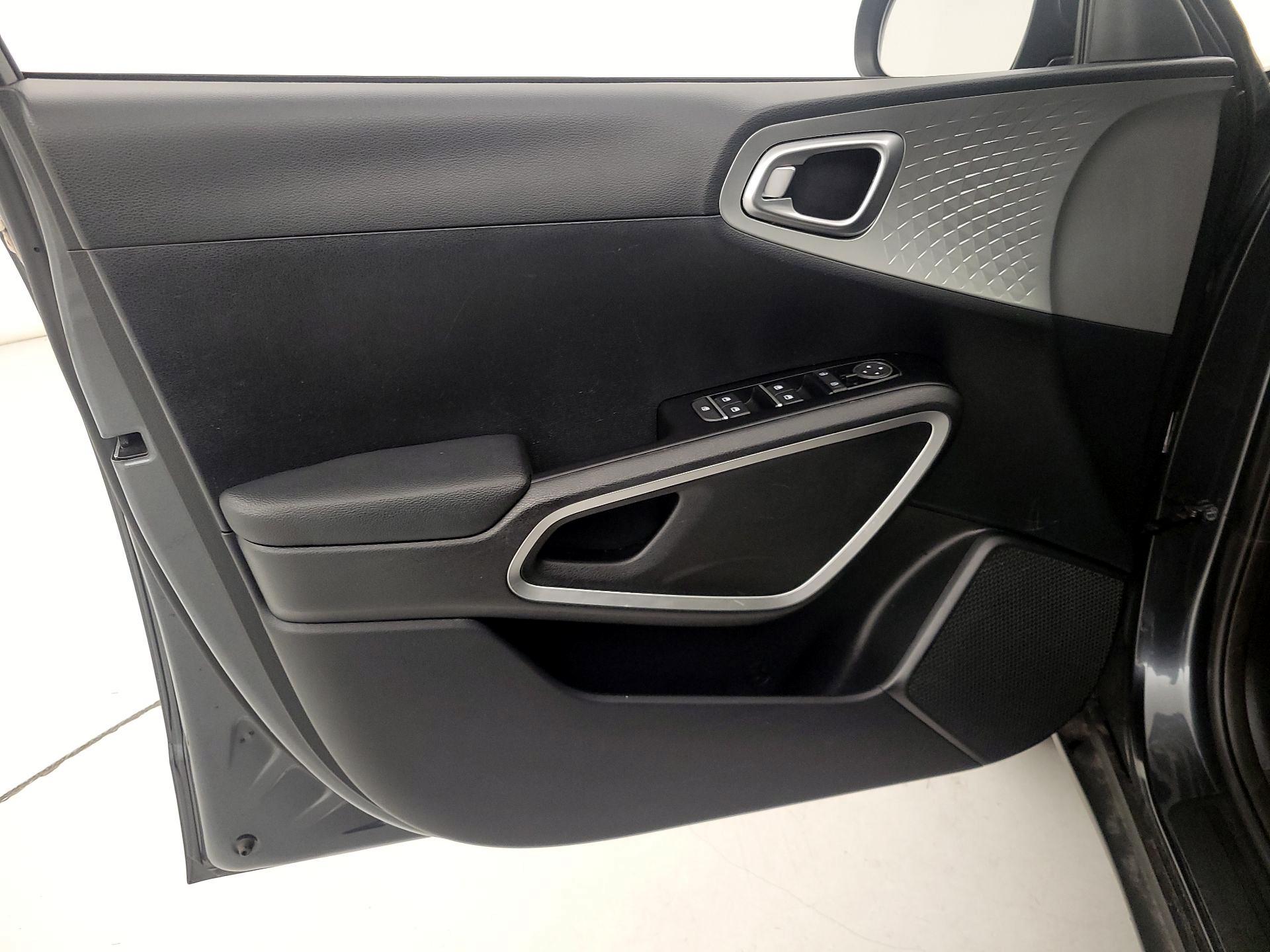 Thumbnail: 2024 Kia Soul - 12