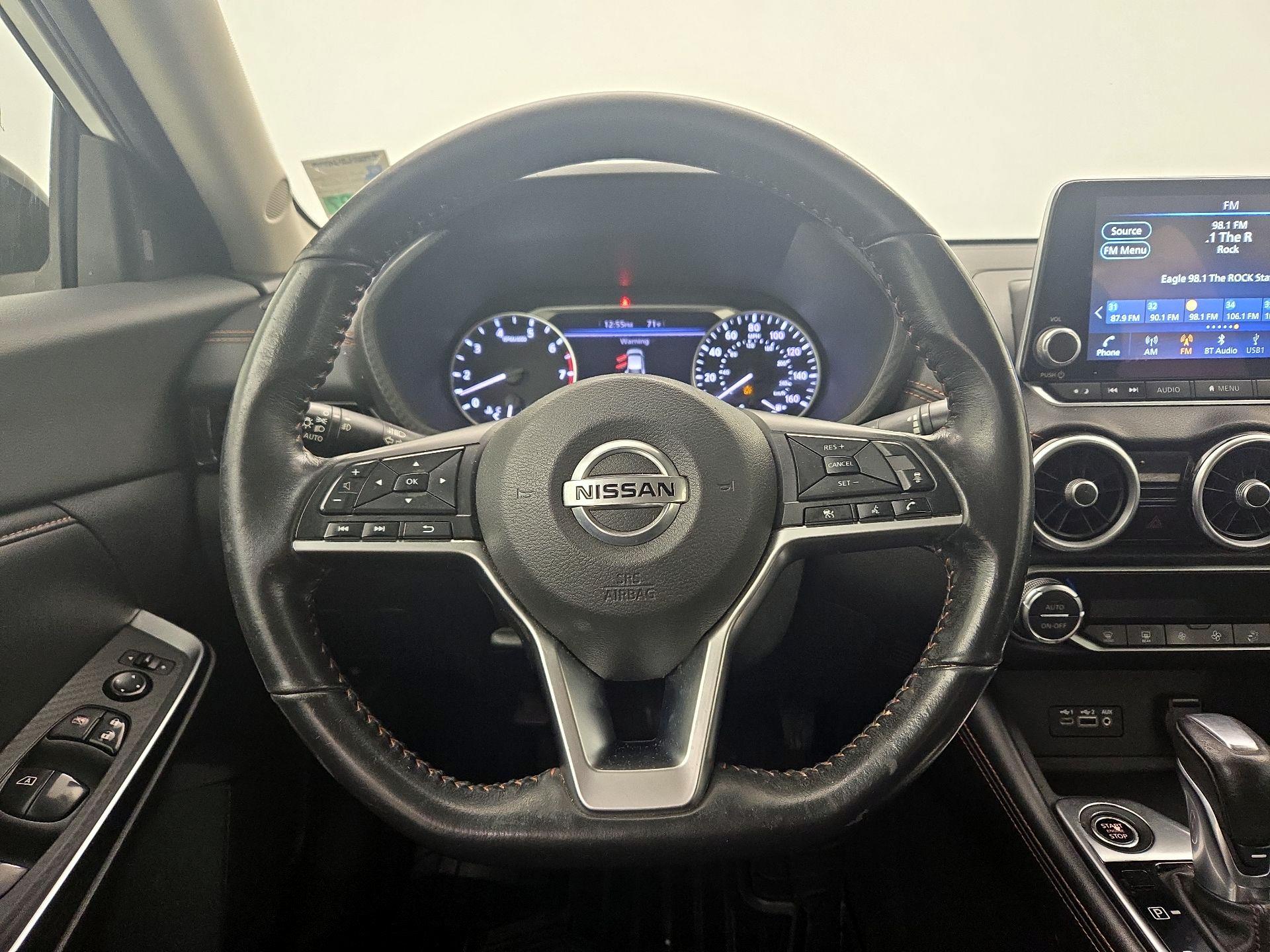 Thumbnail: 2022 Nissan Sentra - 10