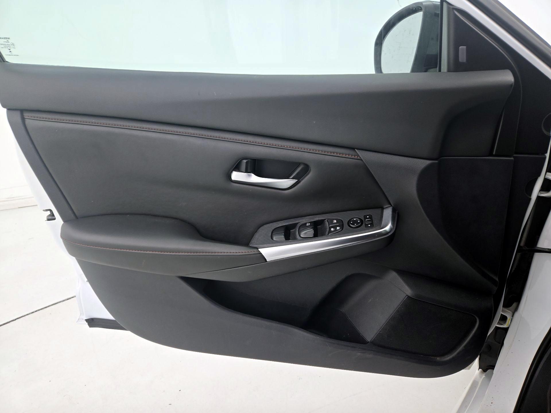 Thumbnail: 2022 Nissan Sentra - 12