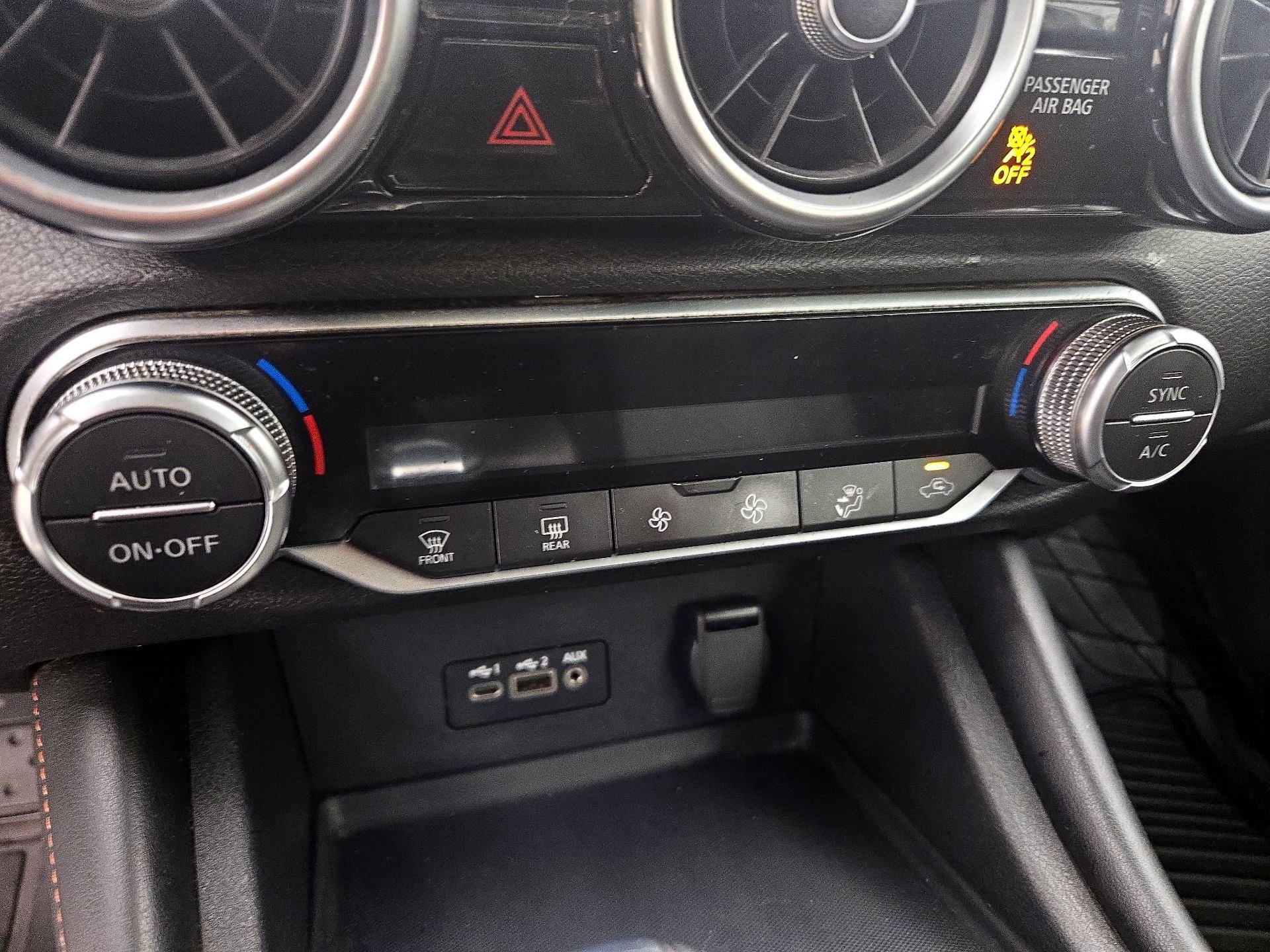 Thumbnail: 2022 Nissan Sentra - 16