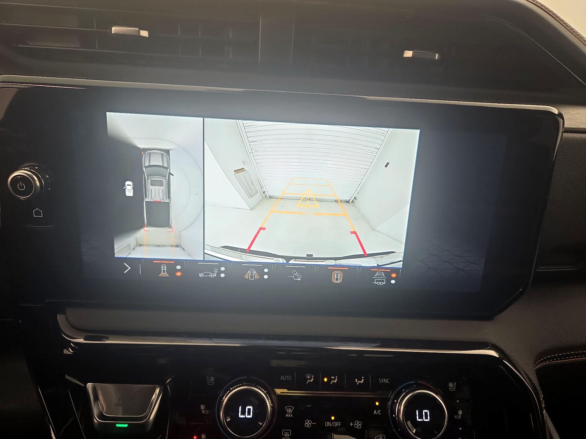 Thumbnail: 2025 GMC Sierra 1500 - 15