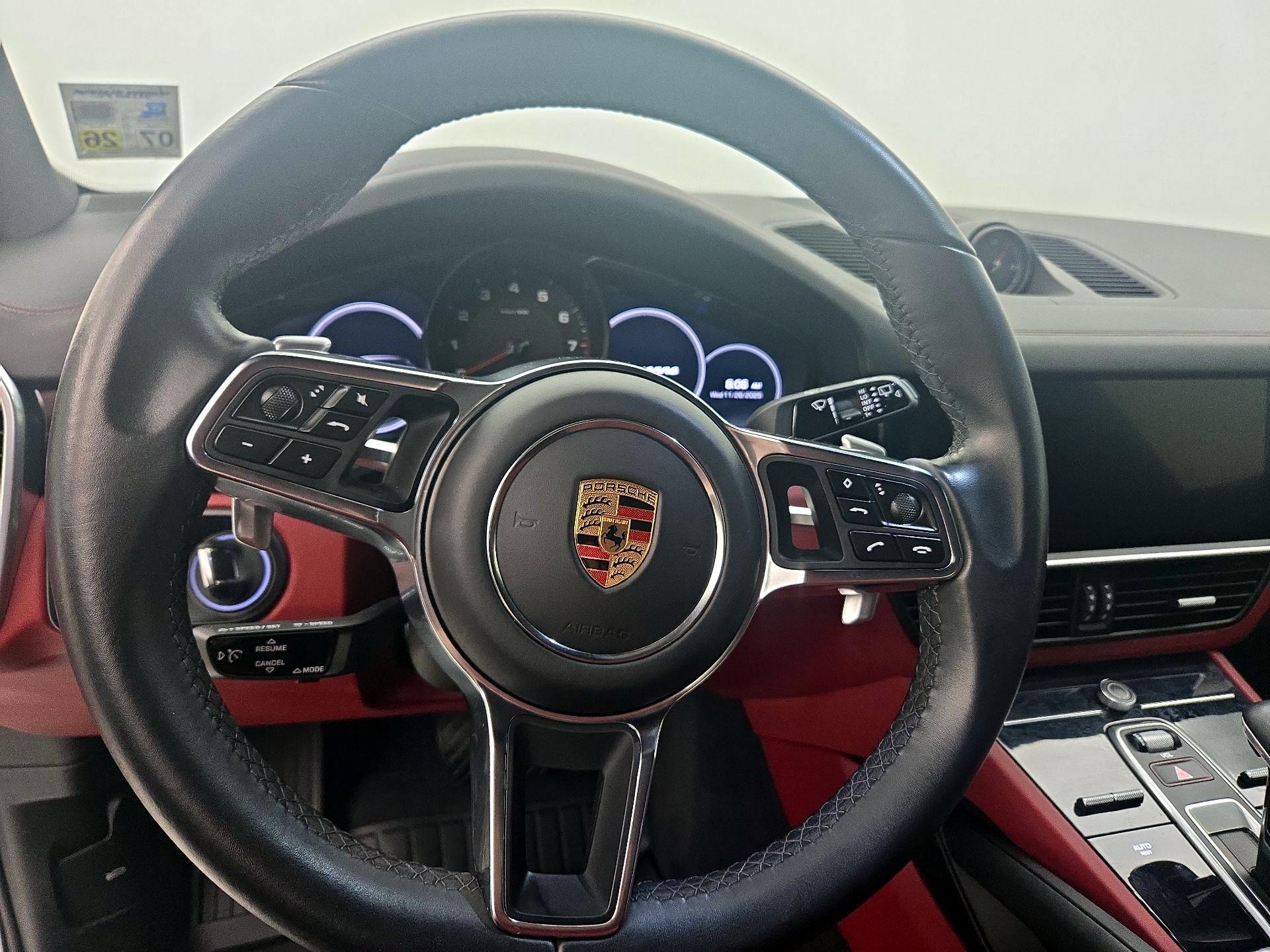 Thumbnail: 2019 Porsche Cayenne - 10