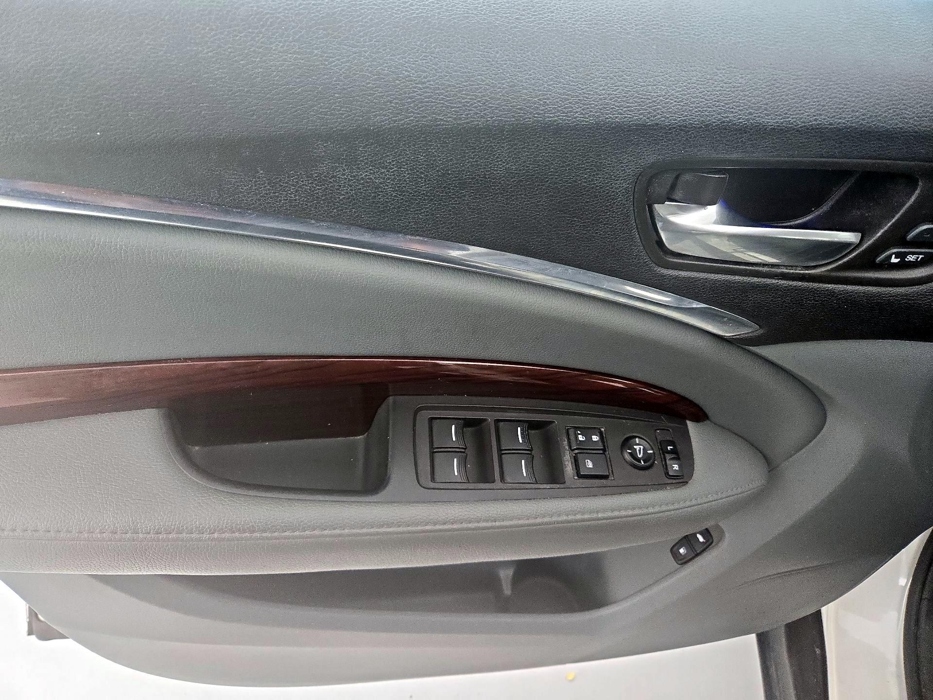 Thumbnail: 2016 Acura MDX - 12