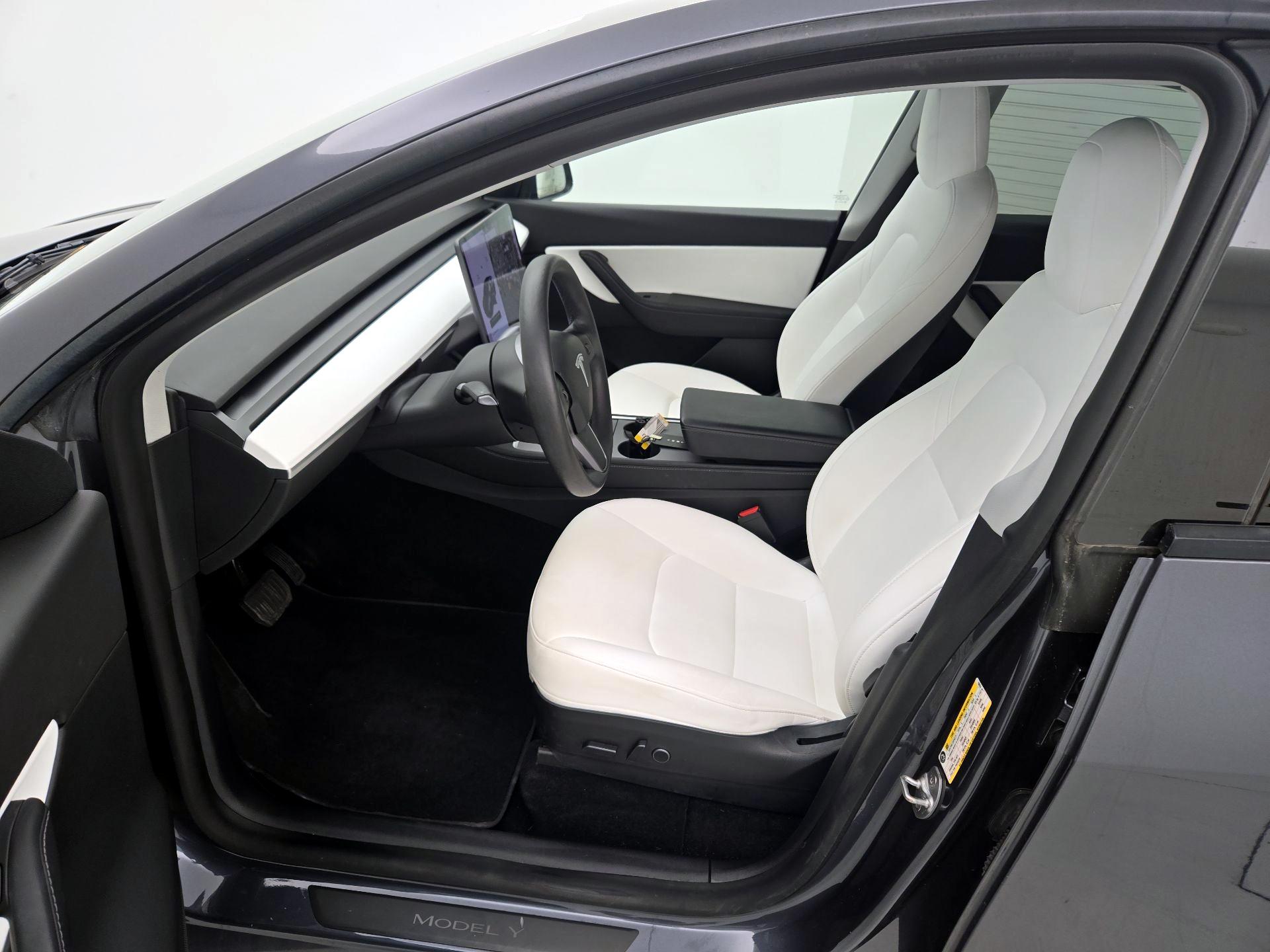 Thumbnail: 2021 Tesla Model Y - 11