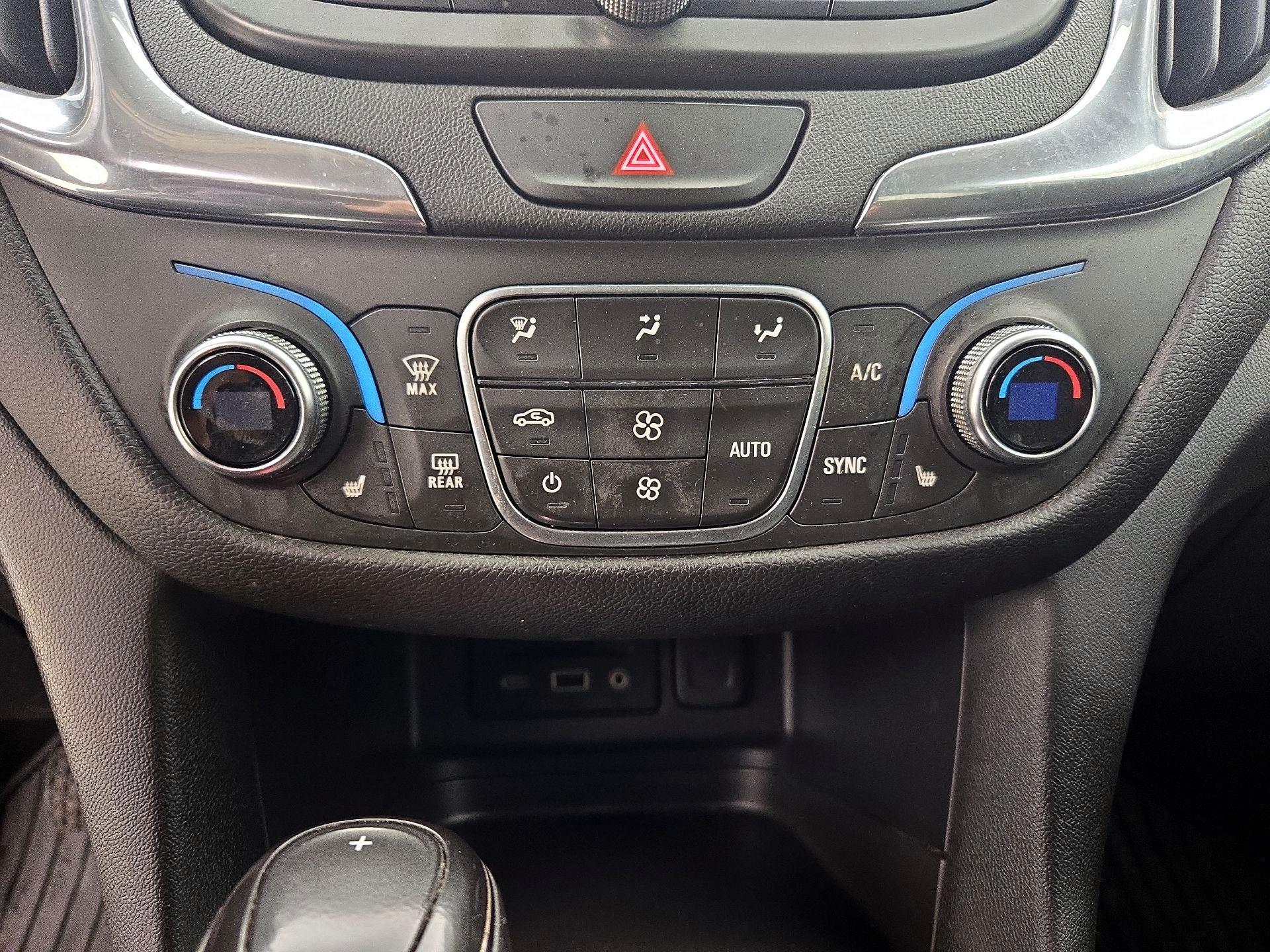 Thumbnail: 2019 Chevrolet Equinox - 17