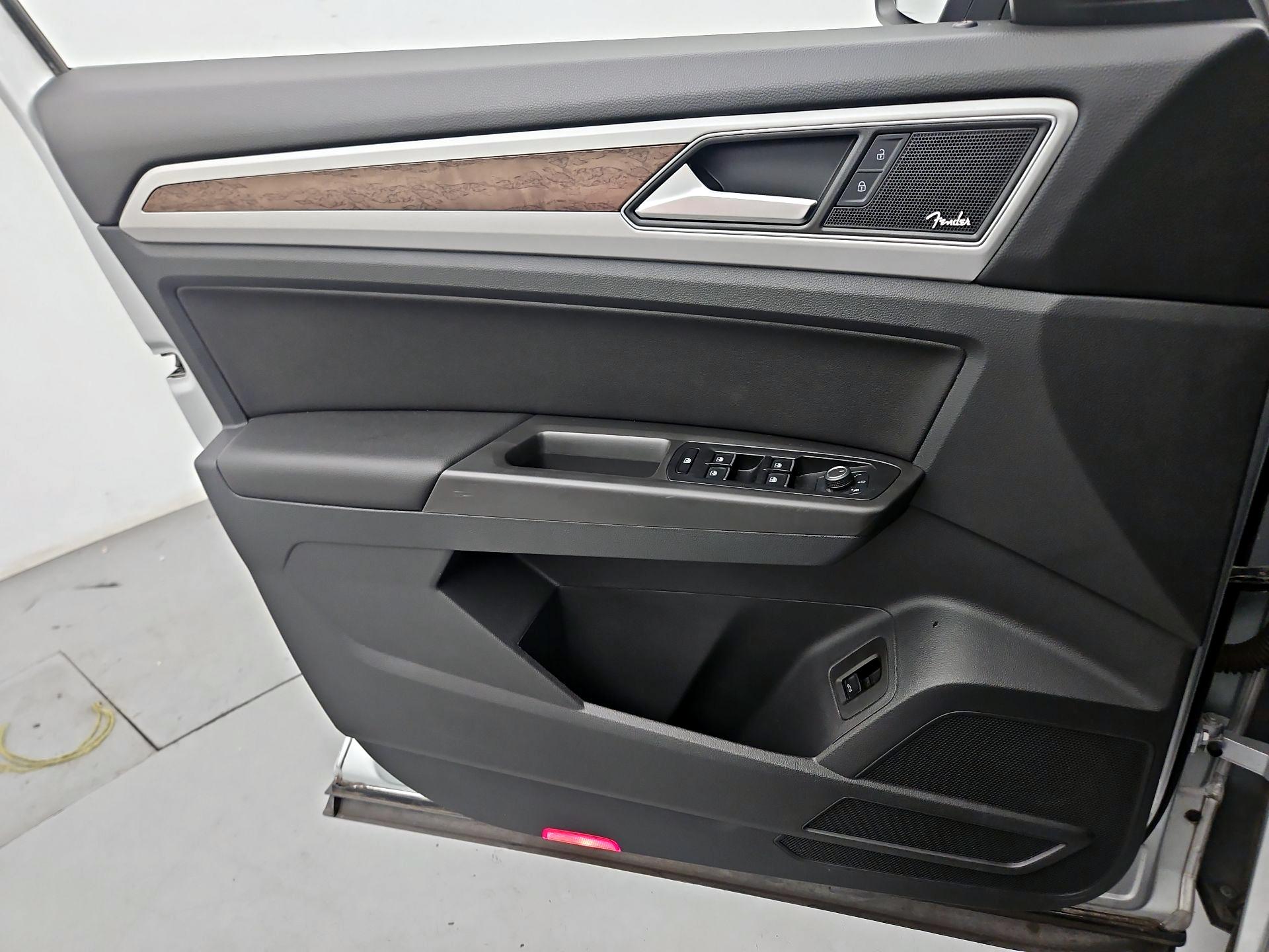 Thumbnail: 2019 Volkswagen Atlas - 12