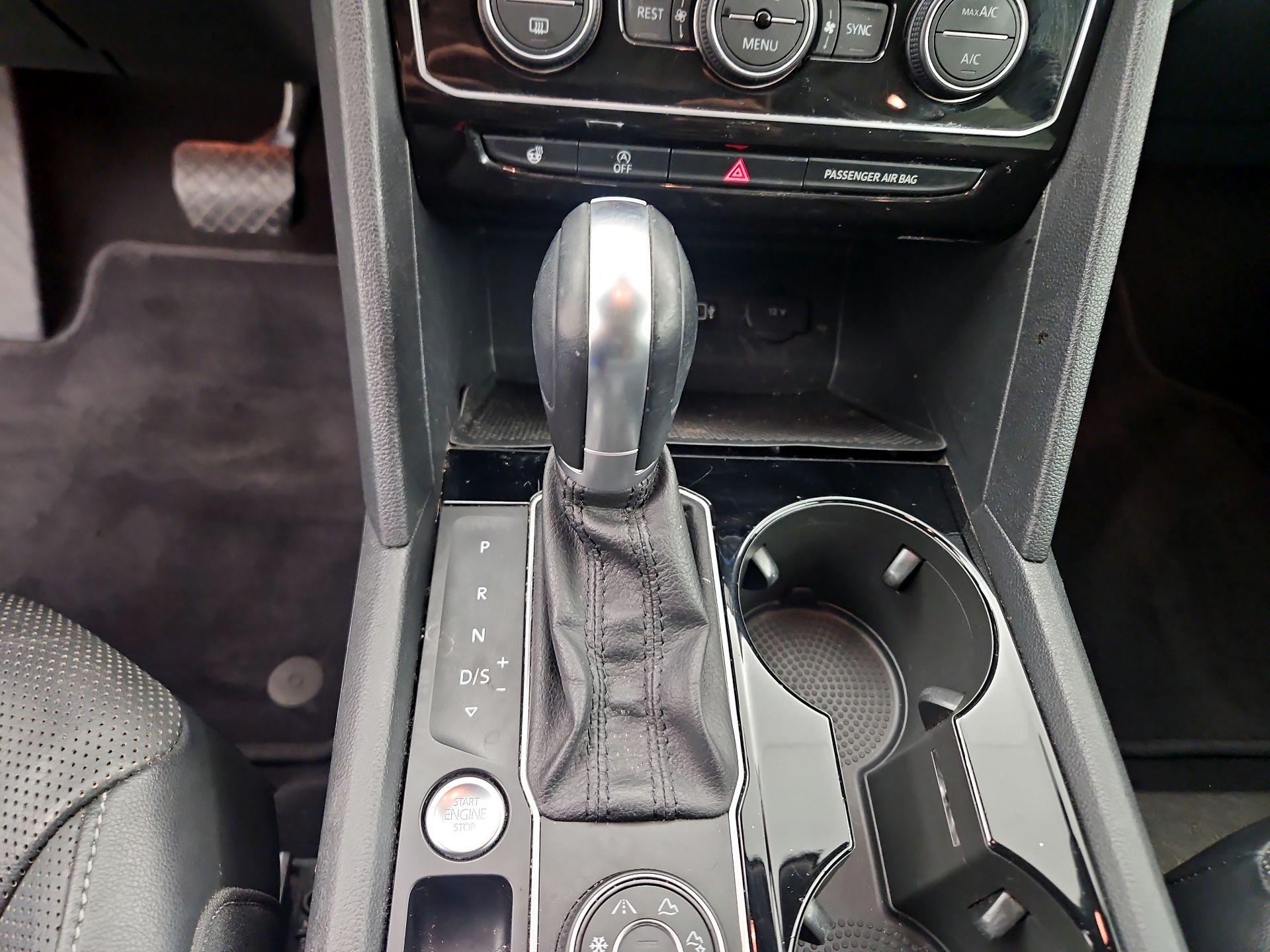 Thumbnail: 2019 Volkswagen Atlas - 18