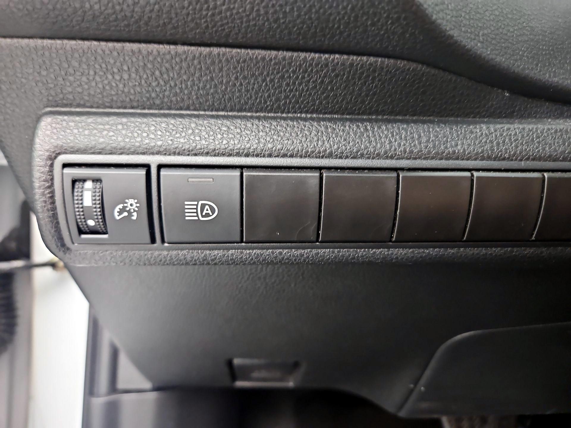 Thumbnail: 2024 Toyota Corolla - 13