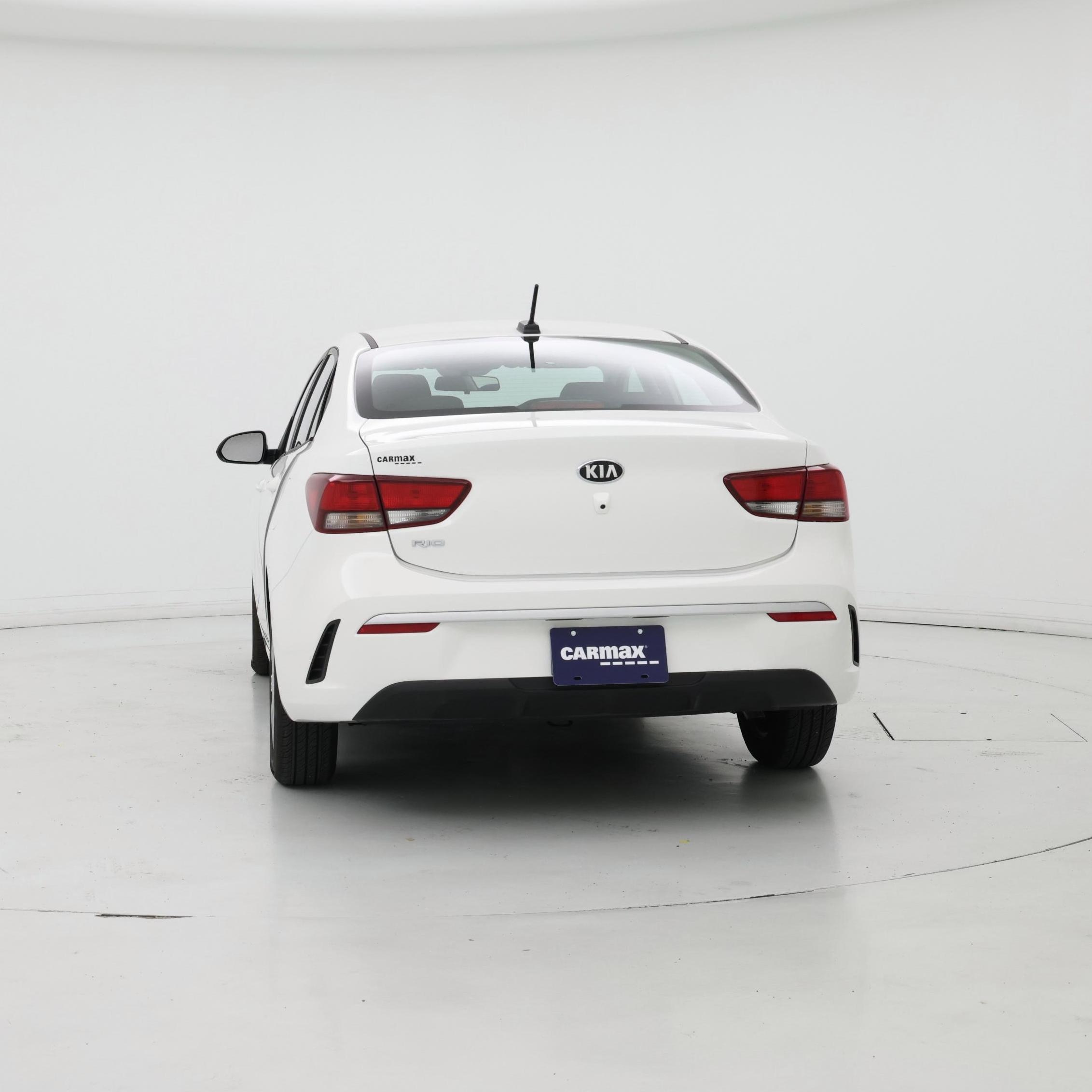 Thumbnail: 2021 Kia Rio - 6