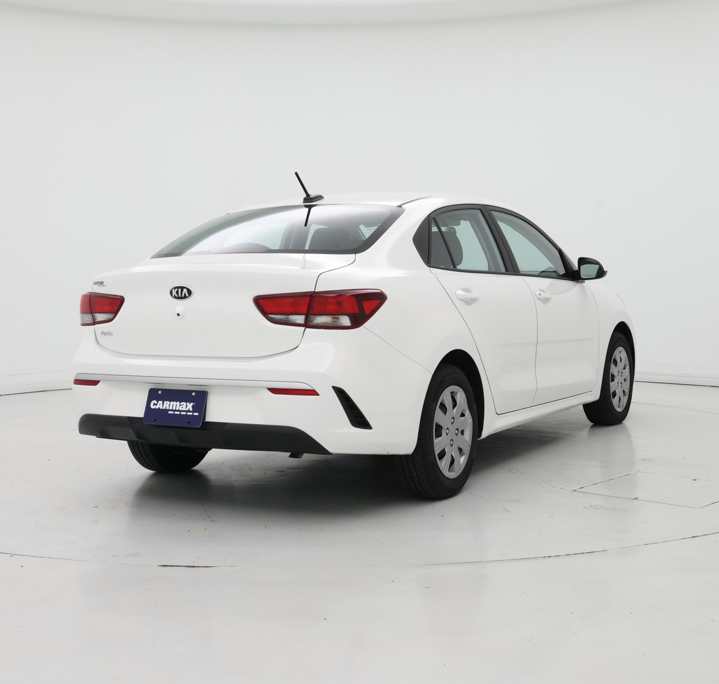 Thumbnail: 2021 Kia Rio - 8