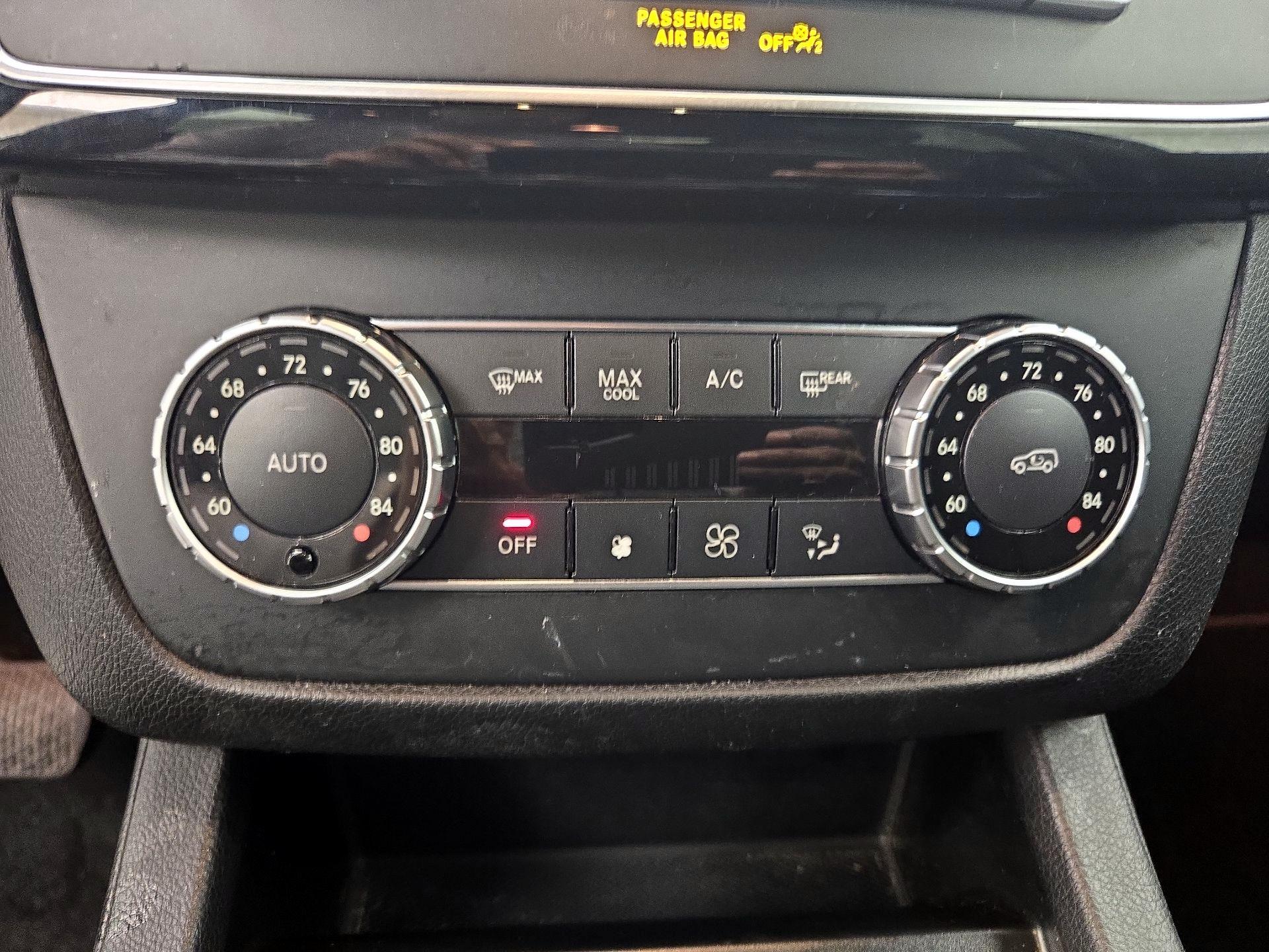 Thumbnail: 2017 Mercedes-Benz GLE - 17