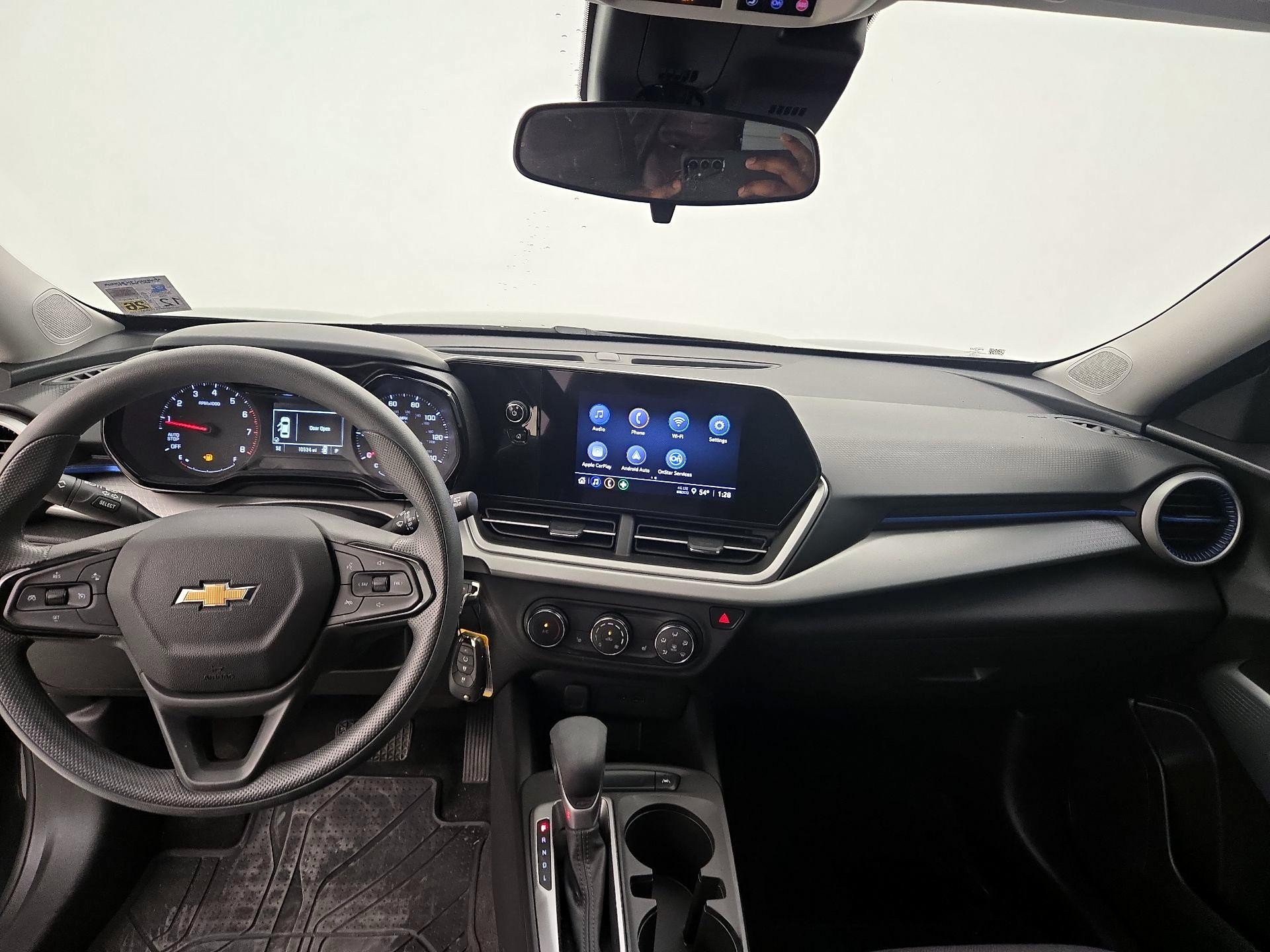 Thumbnail: 2025 Chevrolet Trax - 9