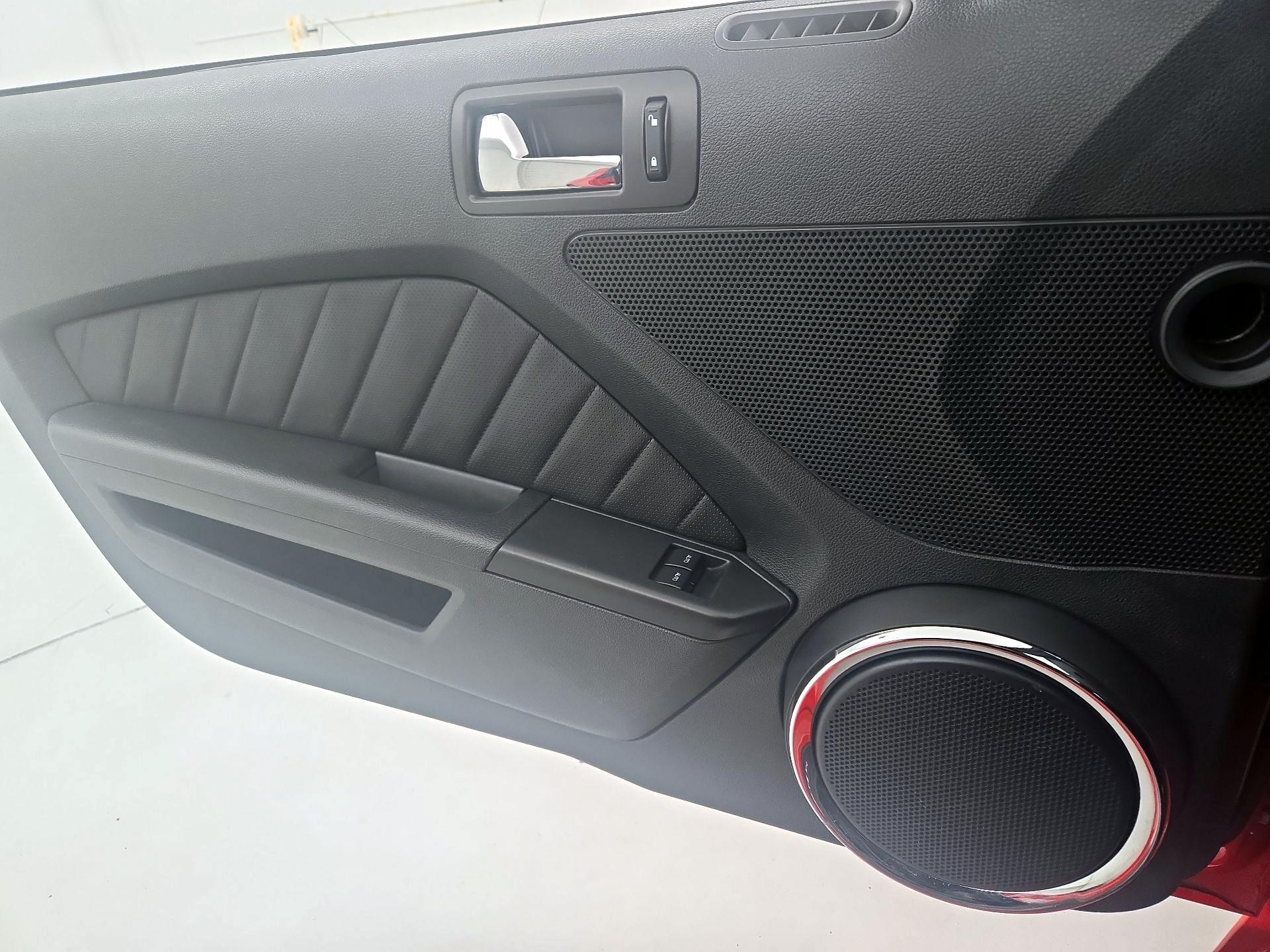 Thumbnail: 2014 Ford Mustang - 12