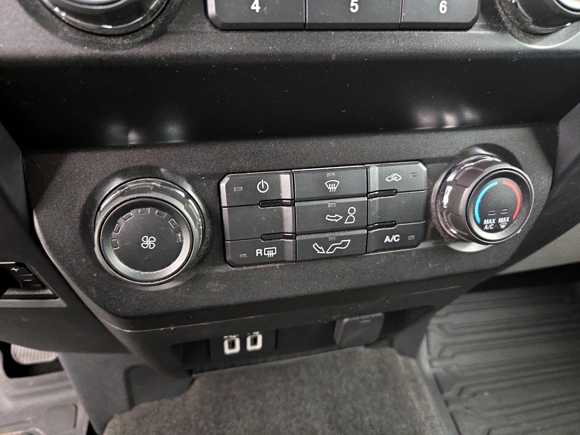 Thumbnail: 2020 Ford F-150 - 17