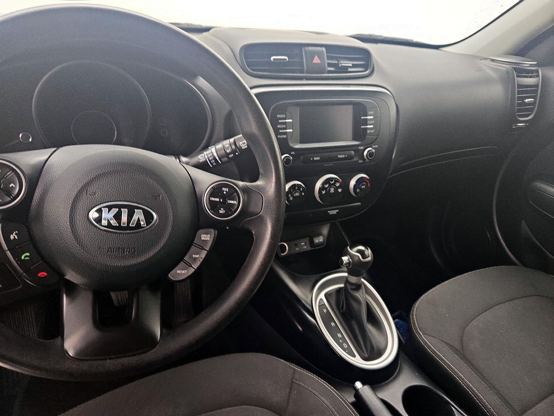 Thumbnail: 2019 Kia Soul - 9