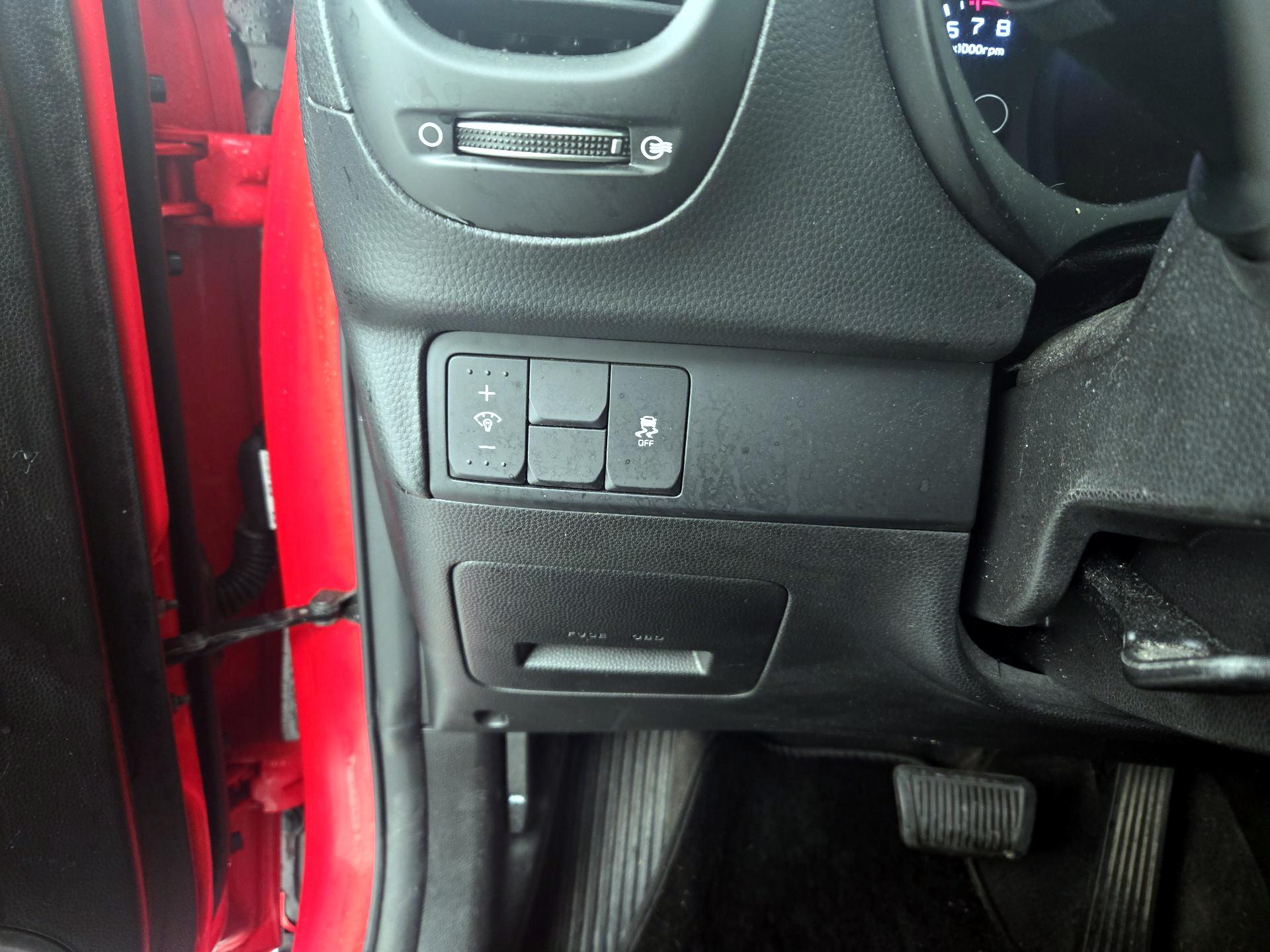 Thumbnail: 2019 Kia Soul - 13