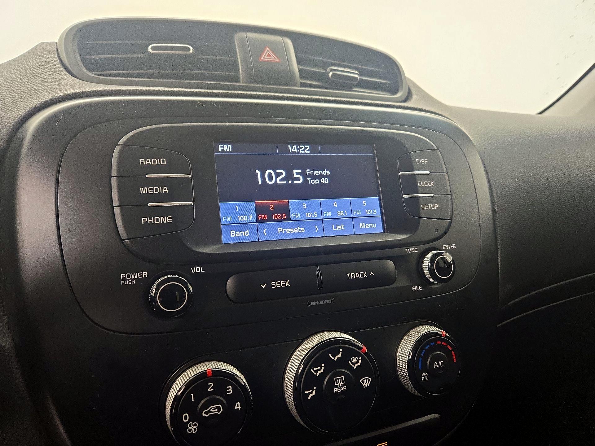 Thumbnail: 2019 Kia Soul - 15