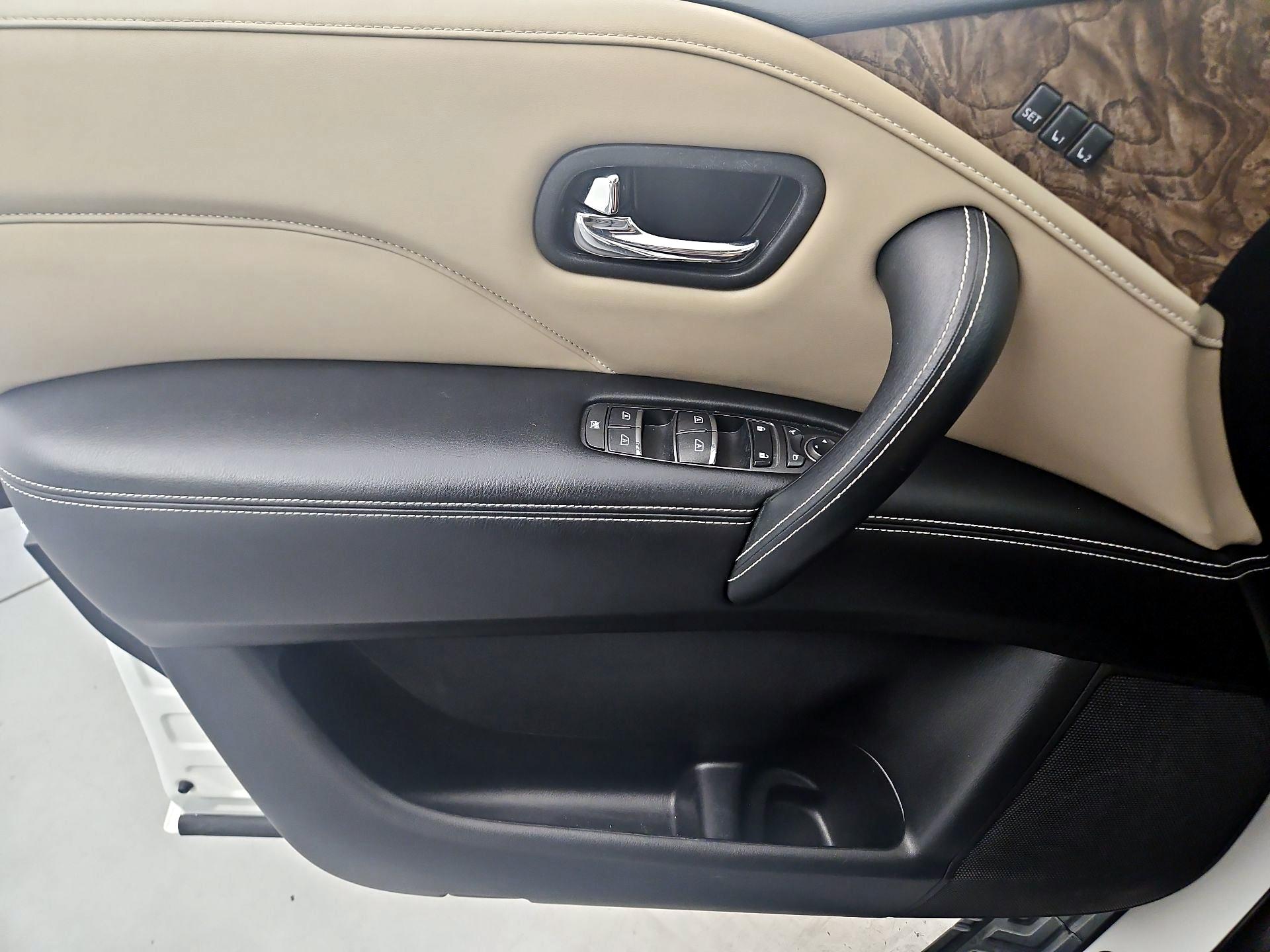 Thumbnail: 2021 INFINITI QX80 - 12