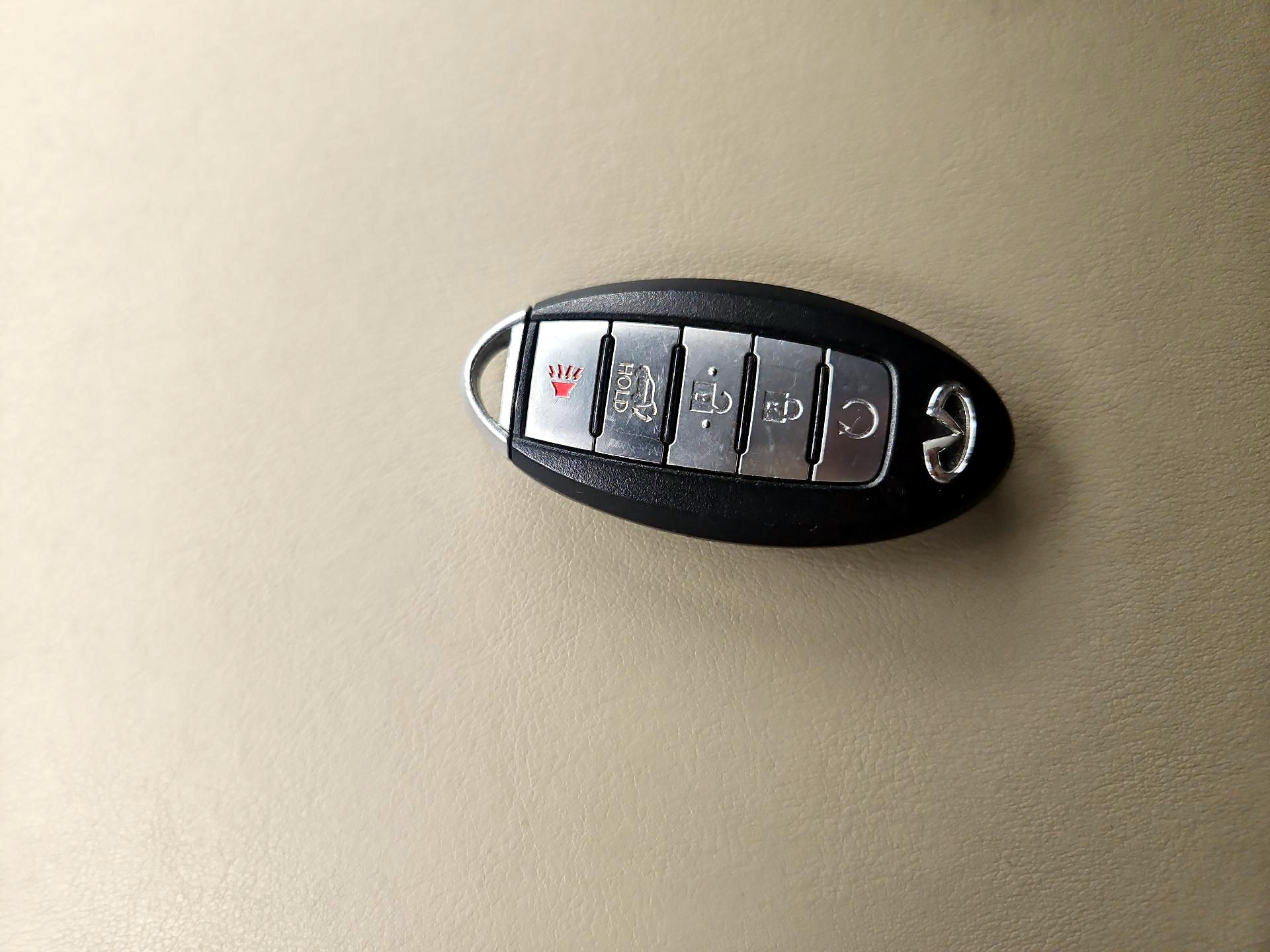 Thumbnail: 2021 INFINITI QX80 - 19