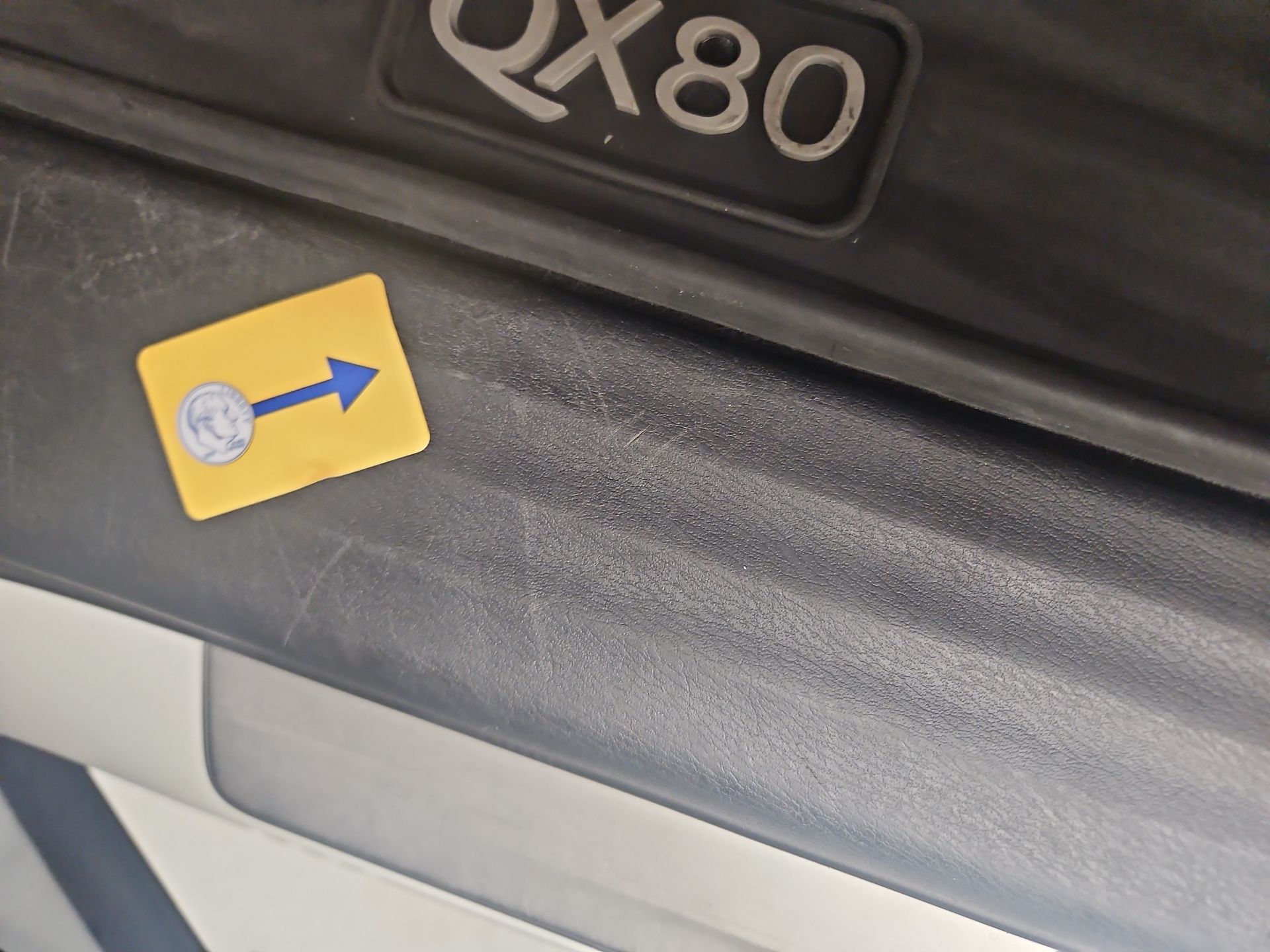 Thumbnail: 2021 INFINITI QX80 - 20