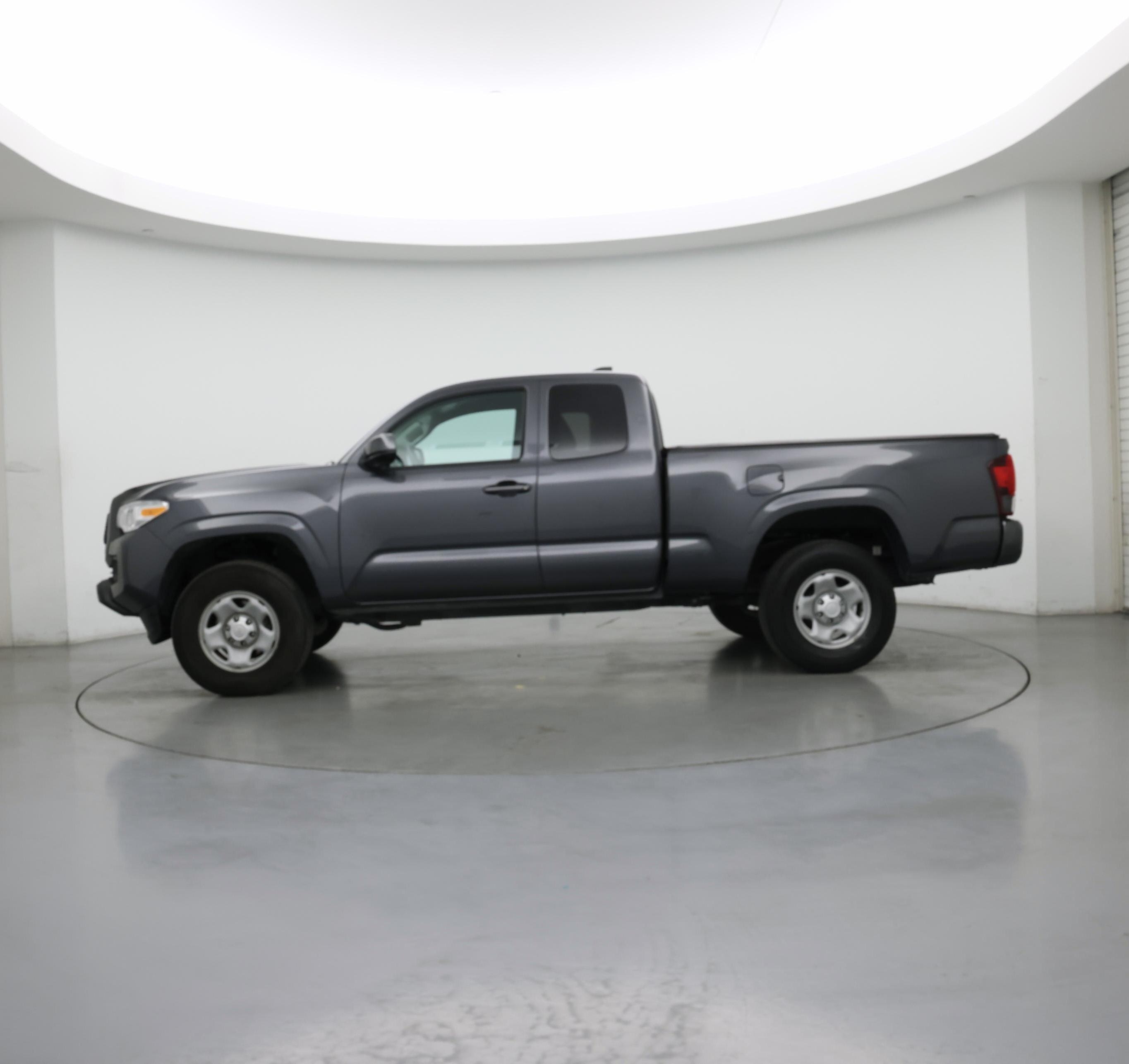 Thumbnail: 2023 Toyota Tacoma - 3