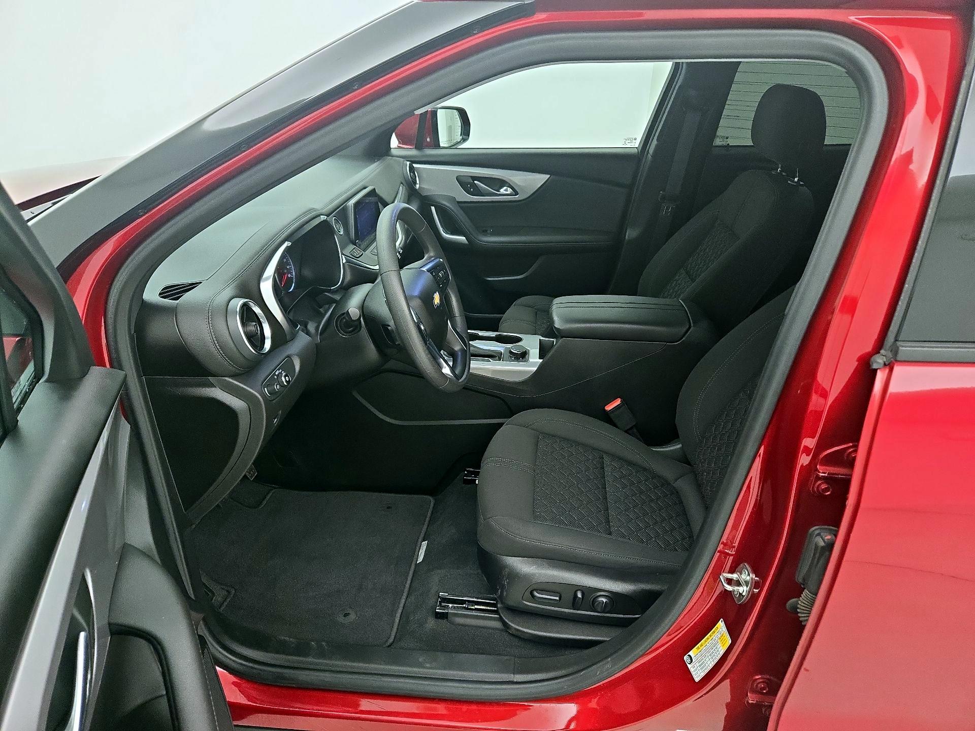 Thumbnail: 2021 Chevrolet Blazer - 11