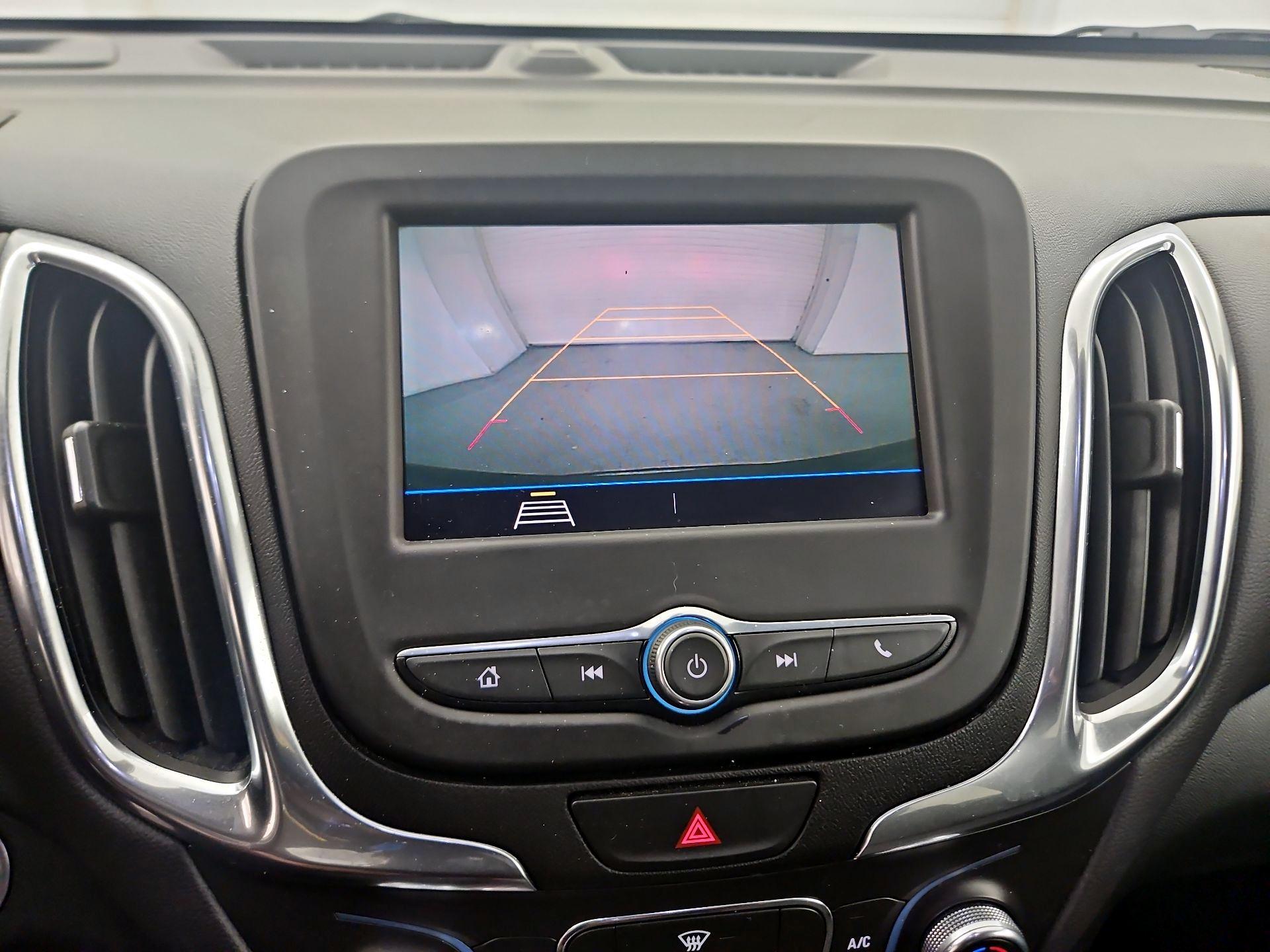 Thumbnail: 2021 Chevrolet Equinox - 14