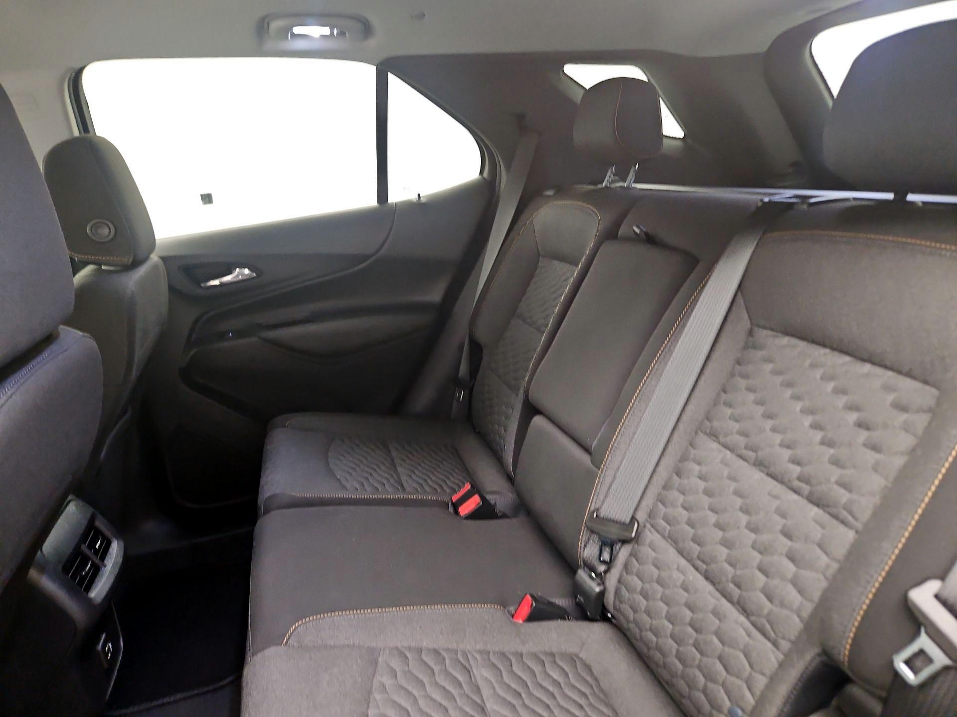 Thumbnail: 2021 Chevrolet Equinox - 18