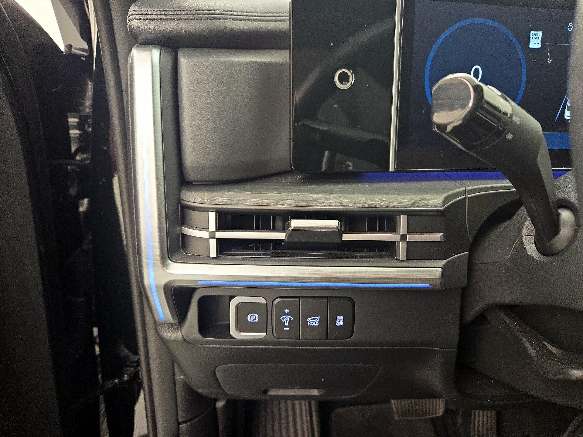 Thumbnail: 2024 Hyundai Santa Fe - 13