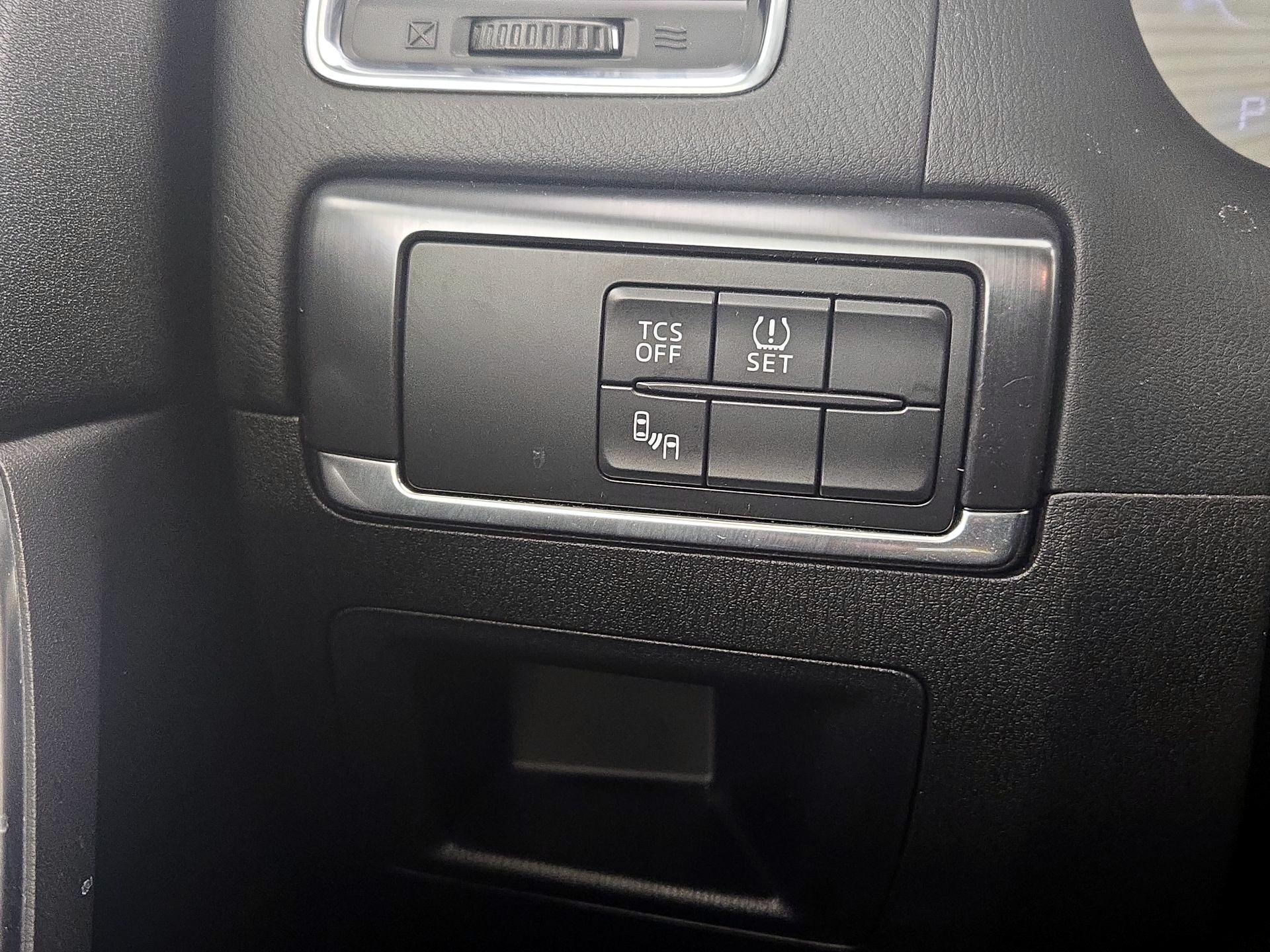 Thumbnail: 2016 Mazda CX-5 - 13