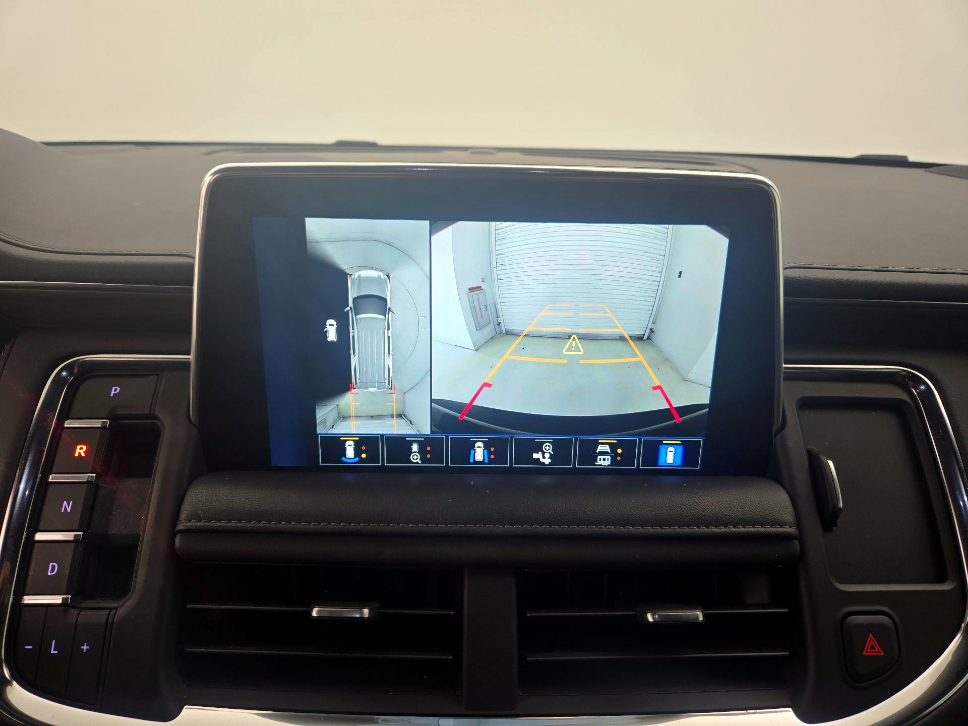 Thumbnail: 2023 Chevrolet Tahoe - 15