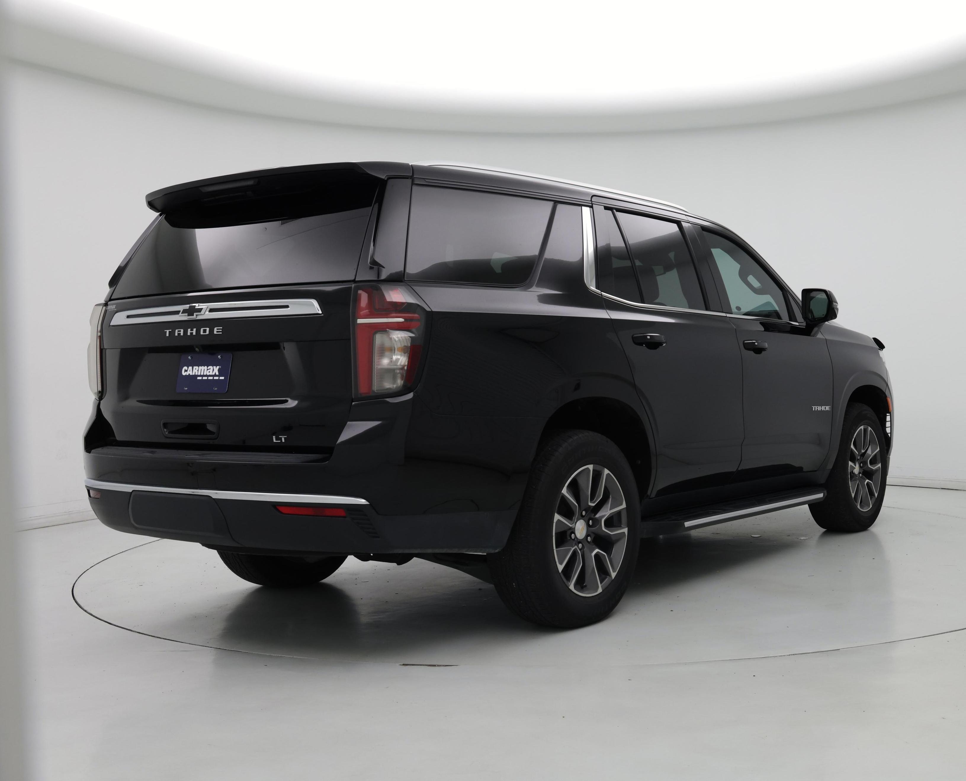 Thumbnail: 2023 Chevrolet Tahoe - 8