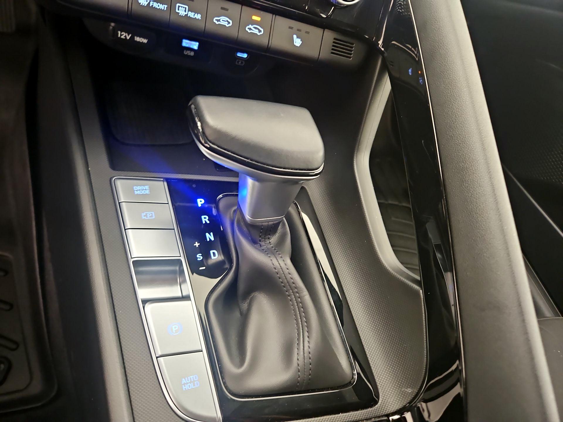 Thumbnail: 2024 Hyundai Elantra - 16