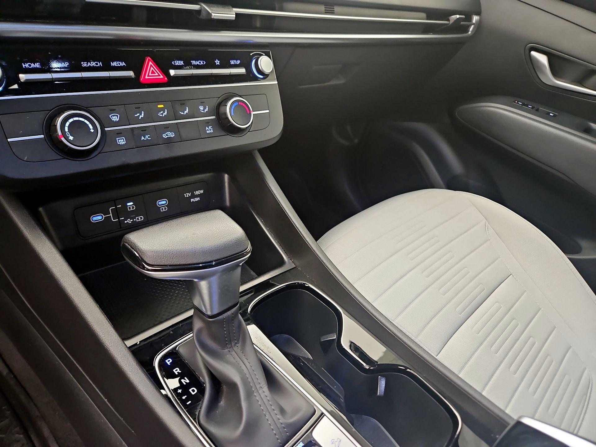 Thumbnail: 2025 Hyundai Santa Cruz - 15