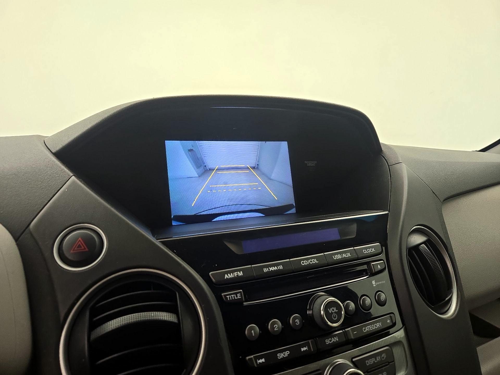 Thumbnail: 2015 Honda Pilot - 14