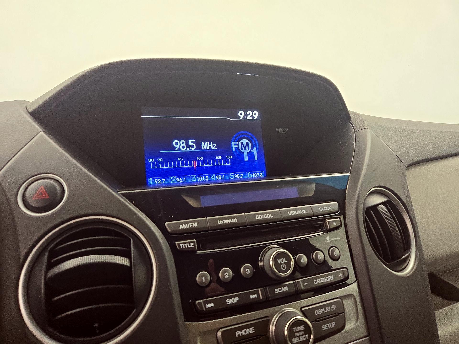 Thumbnail: 2015 Honda Pilot - 15