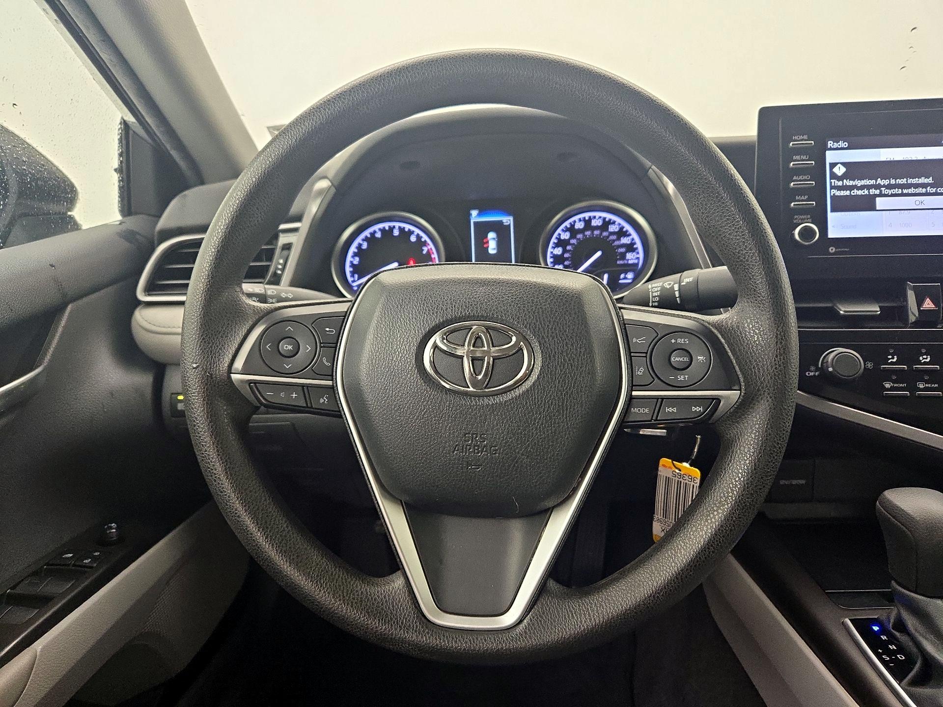 Thumbnail: 2021 Toyota Camry - 10