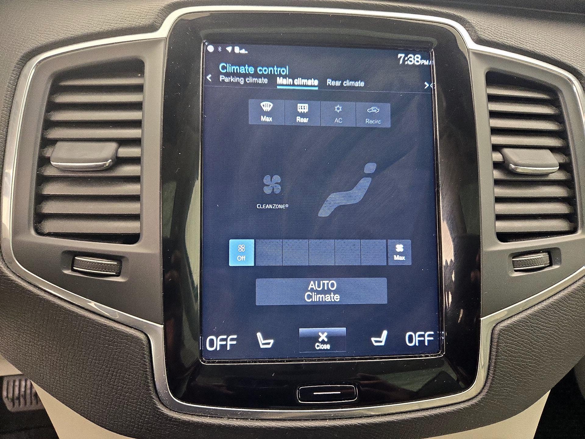 Thumbnail: 2020 Volvo XC90 - 16