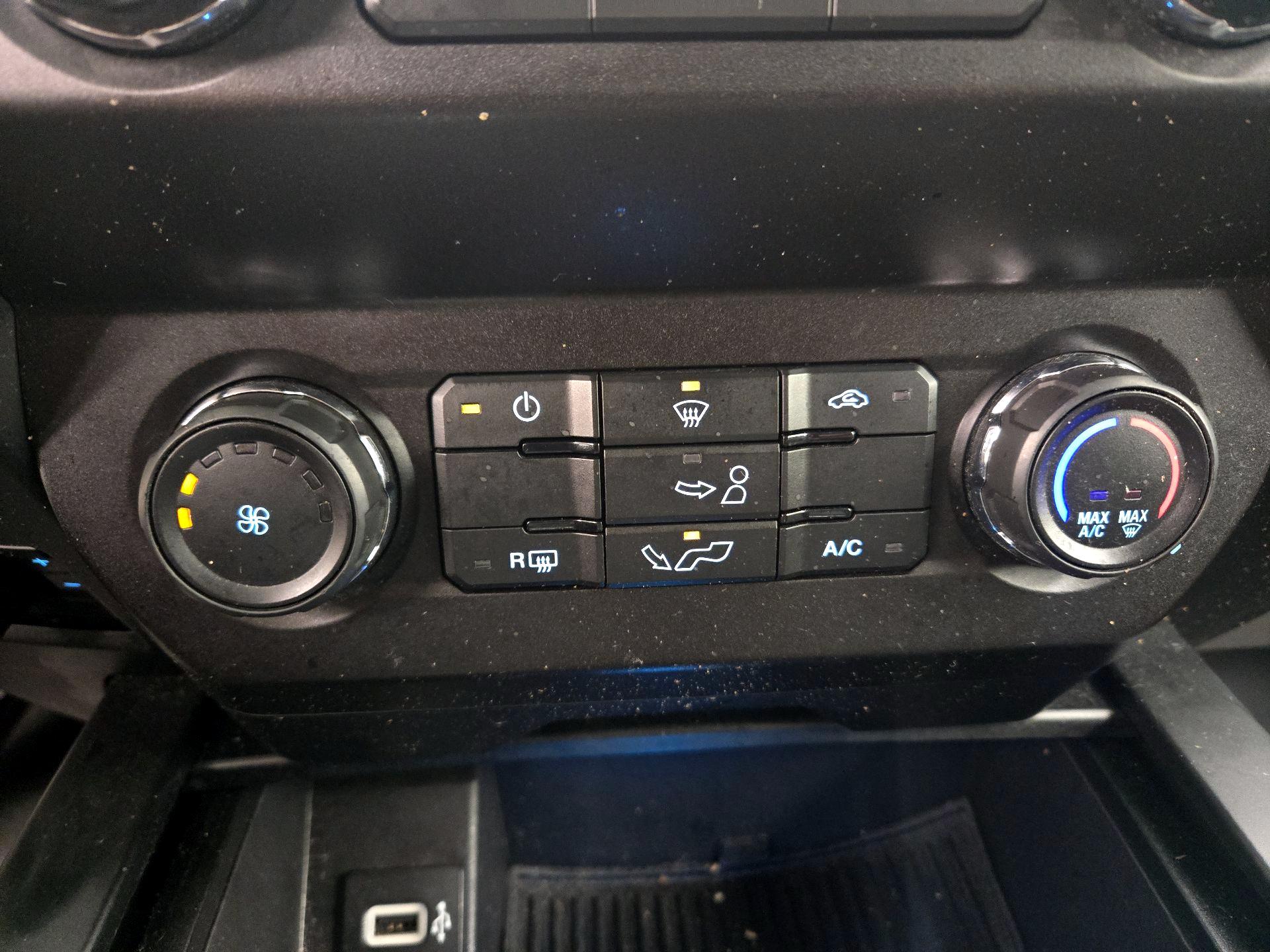 Thumbnail: 2019 Ford F-150 - 16