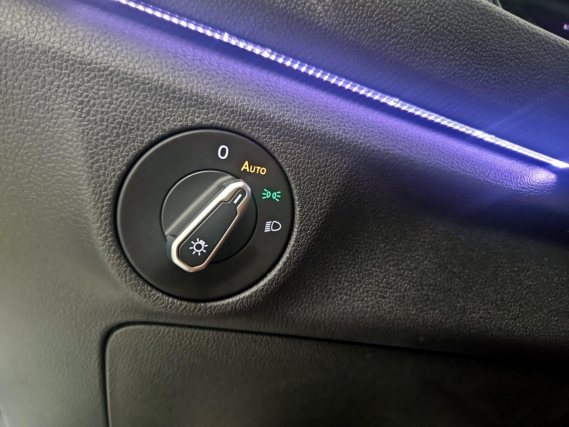 Thumbnail: 2021 Volkswagen Jetta - 13